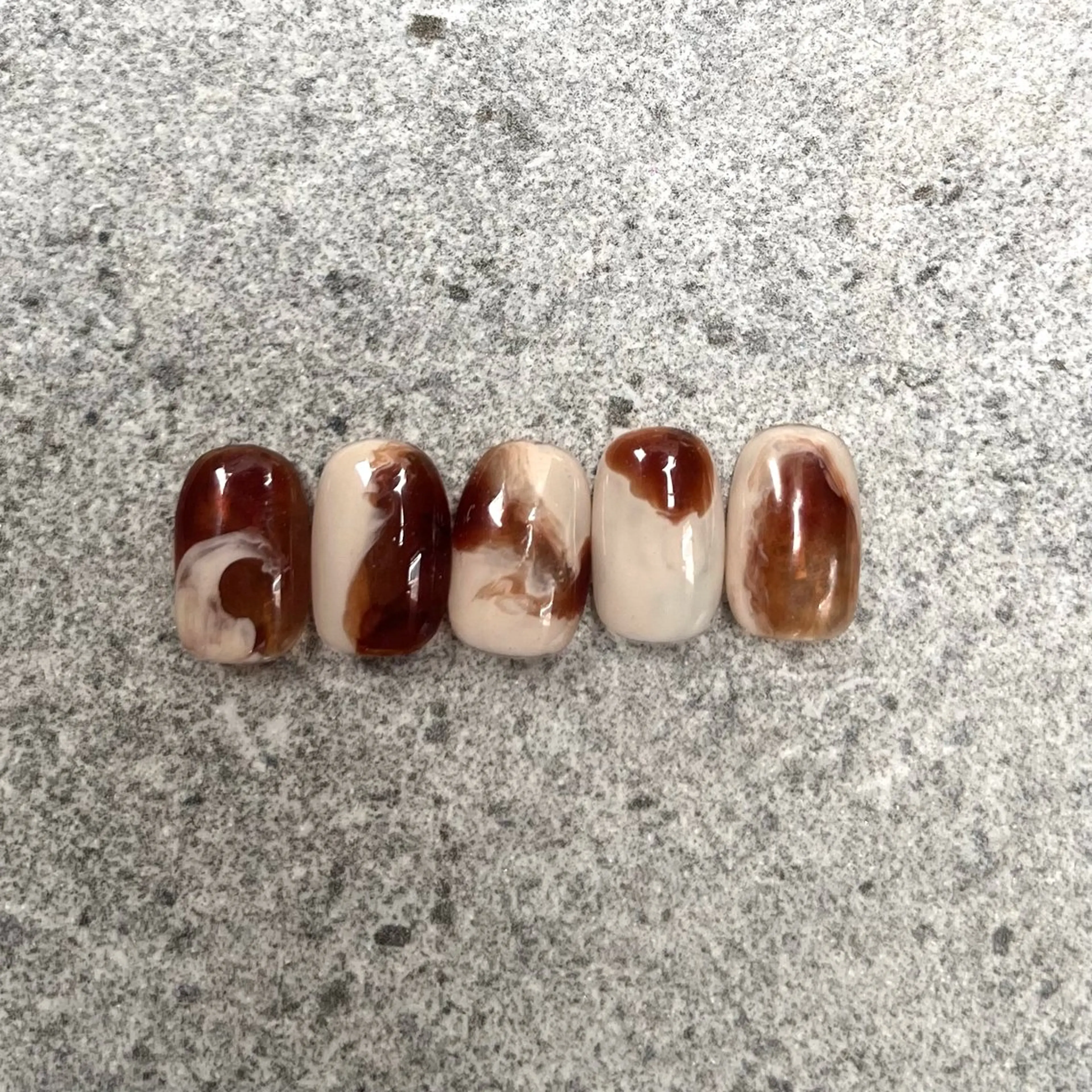 ネイル Juri. nailsTOKYOのネイルデザイン