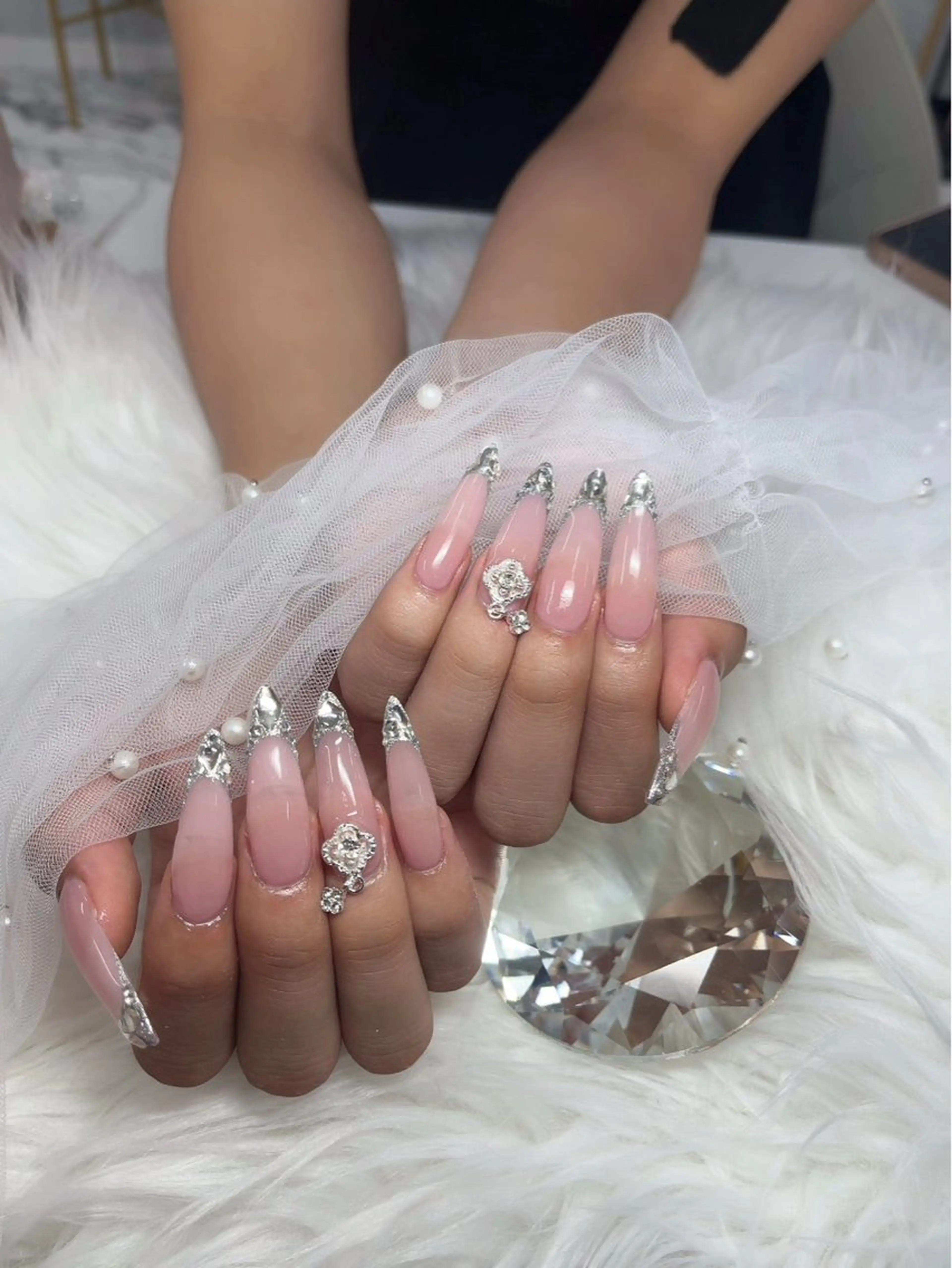 ネイル ハンドネイル 【パラジェル・フィルイン取扱店】EmaNail +kihakuya（エマネイル）天満橋店所属・EmaNail🎀 エマネイル天満橋店のネイルデザイン
