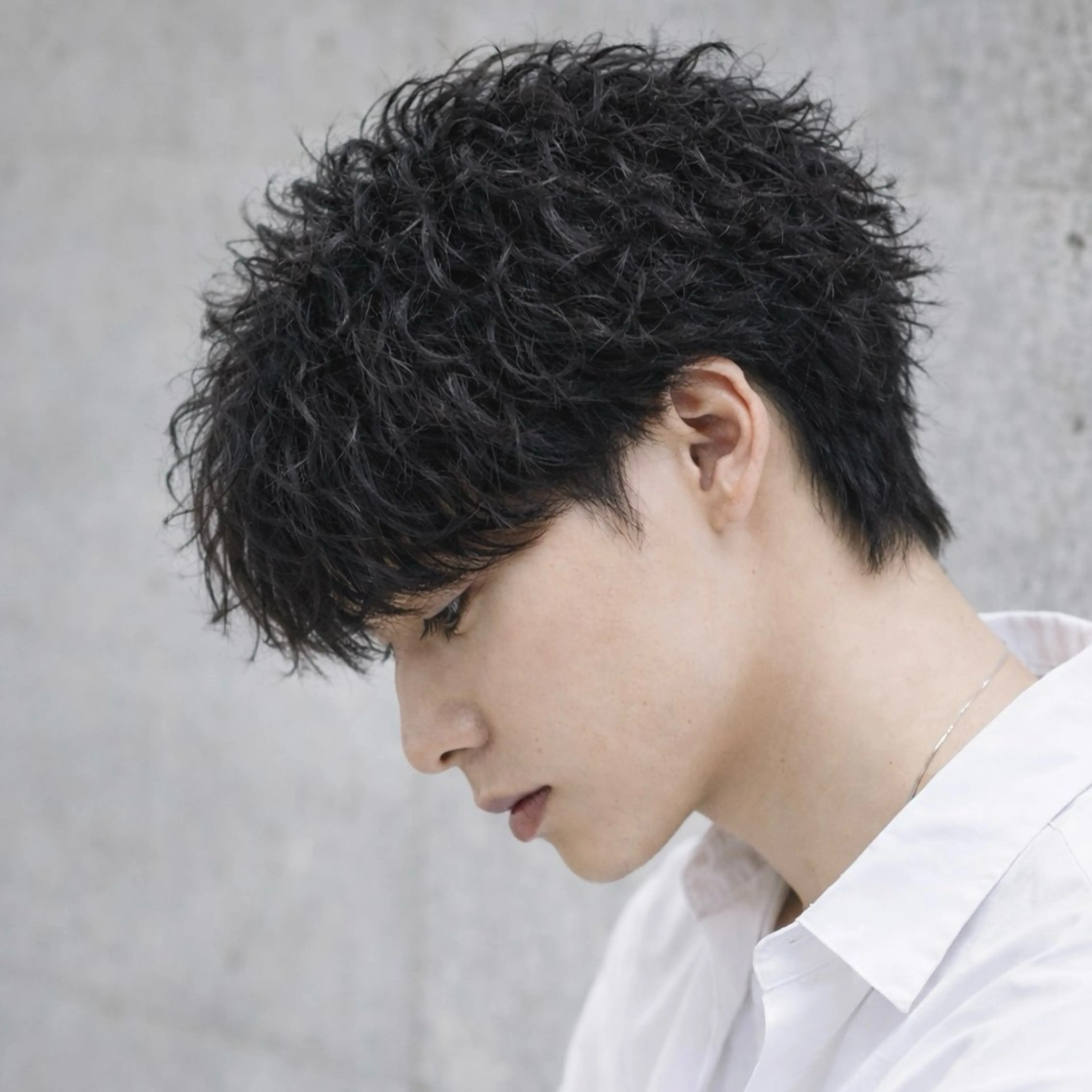 ショート パーマ メンズ カット パーマ 横山 直輝のヘアスタイル