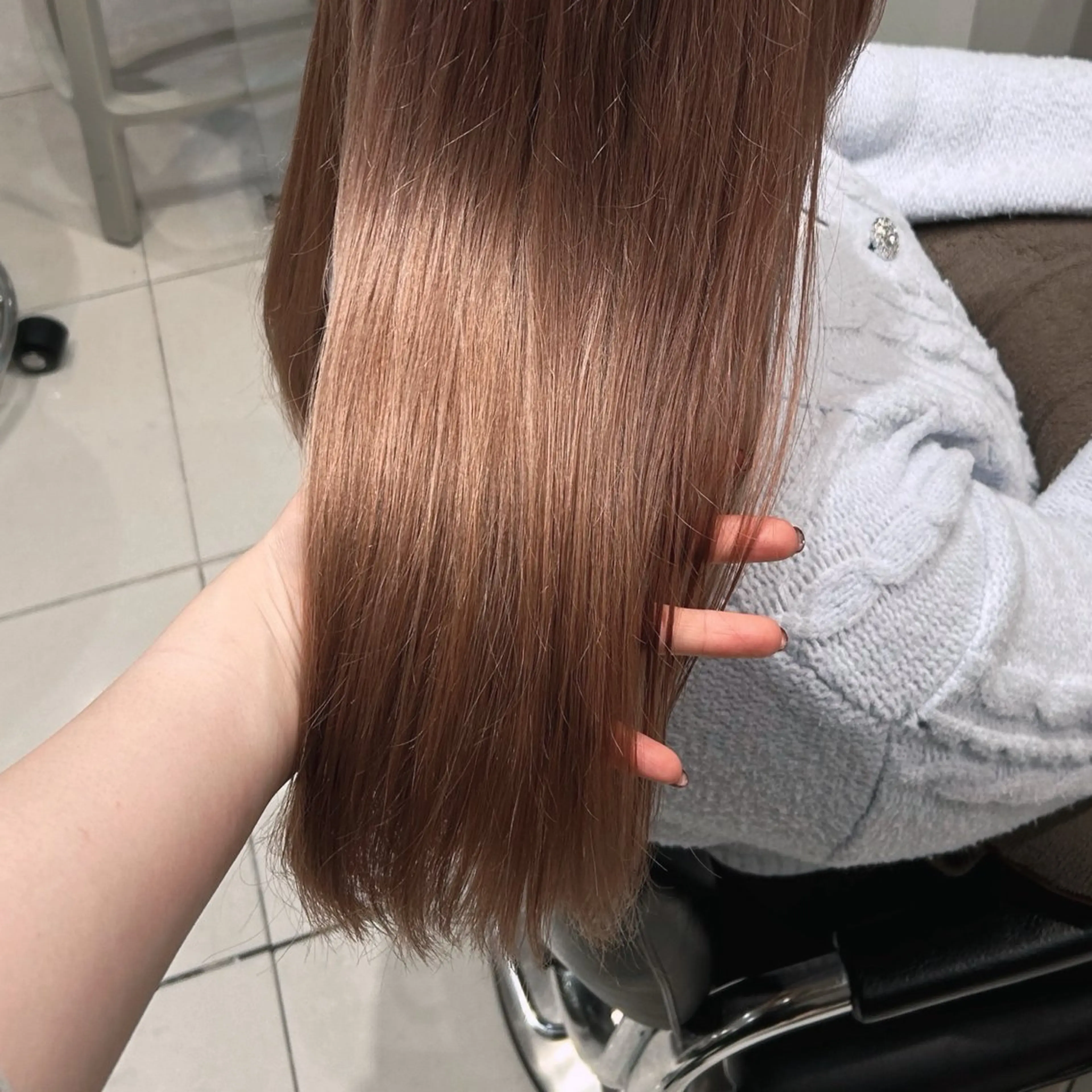 カラー ブリーチ ヘアカラー ︎︎🌟韓国艶カラー ︎🌟璃奈 (ﾘﾅ)のヘアスタイル