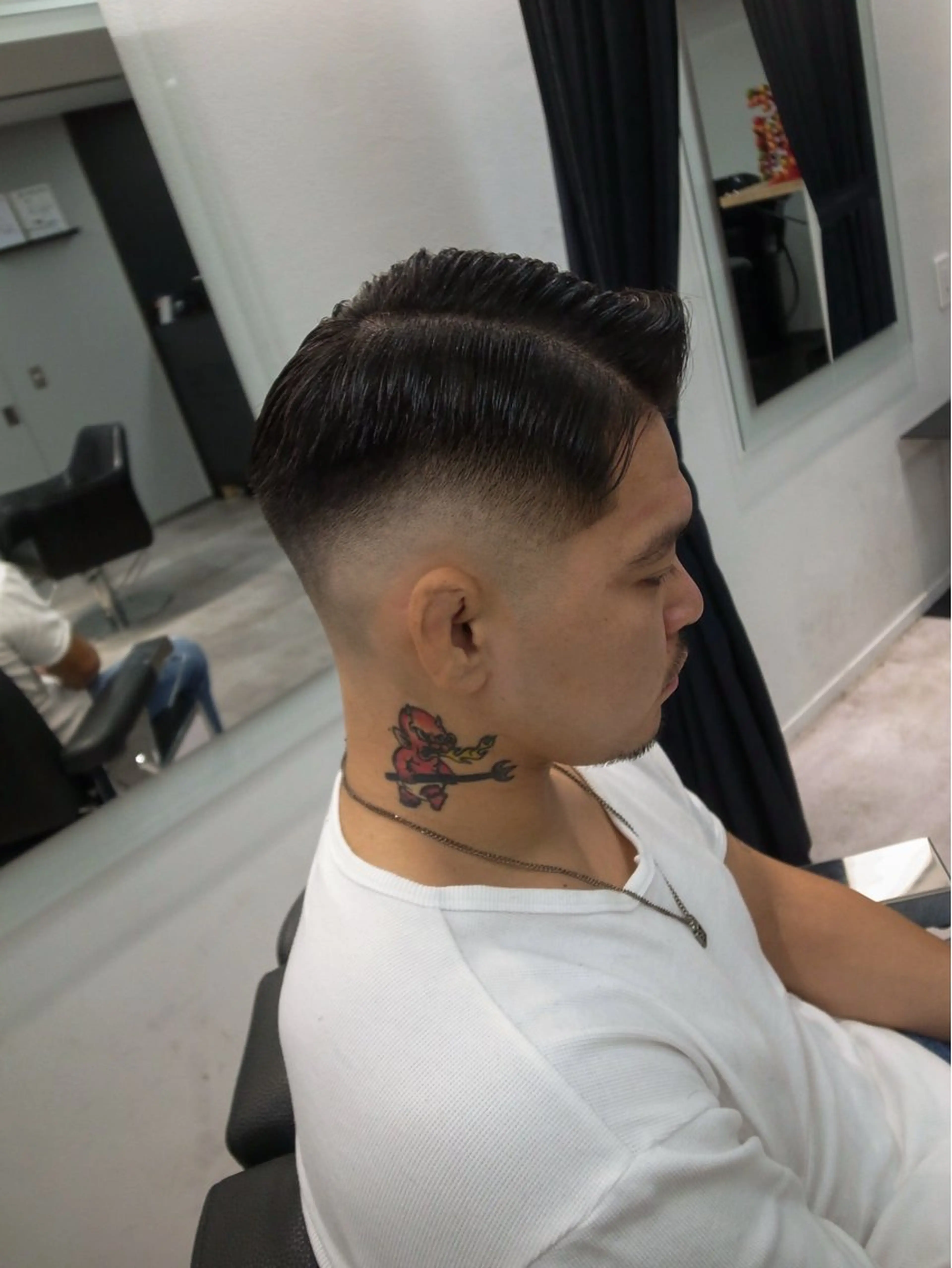 ショート パーマ メンズ カット INTRO SHIBUYA by Fi-Ne所属・💈メンズフェード 特化DAIYA💈のヘアスタイル