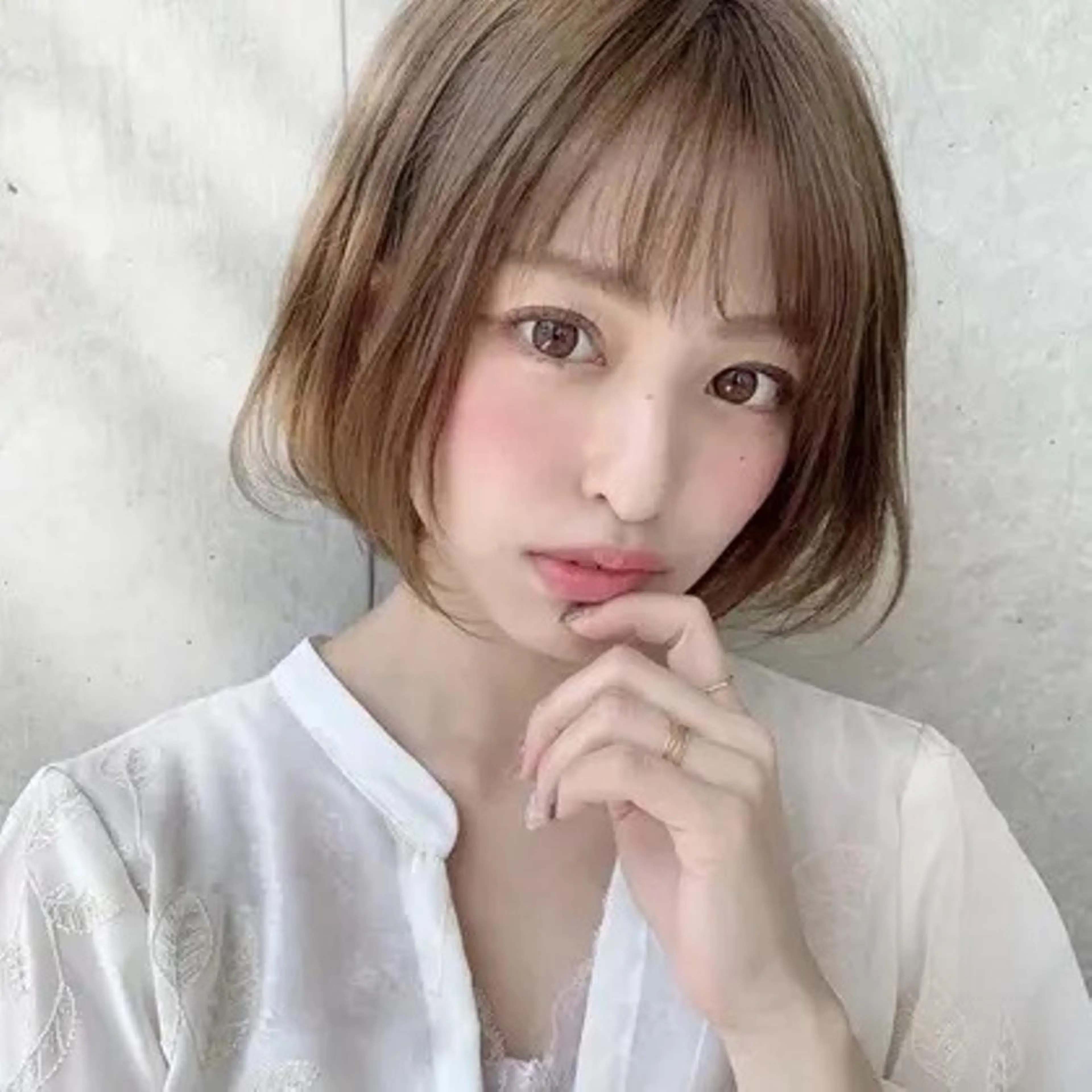 カラー 愛され透明感🪽トレ ンドヘア🪽池袋のヘアスタイル