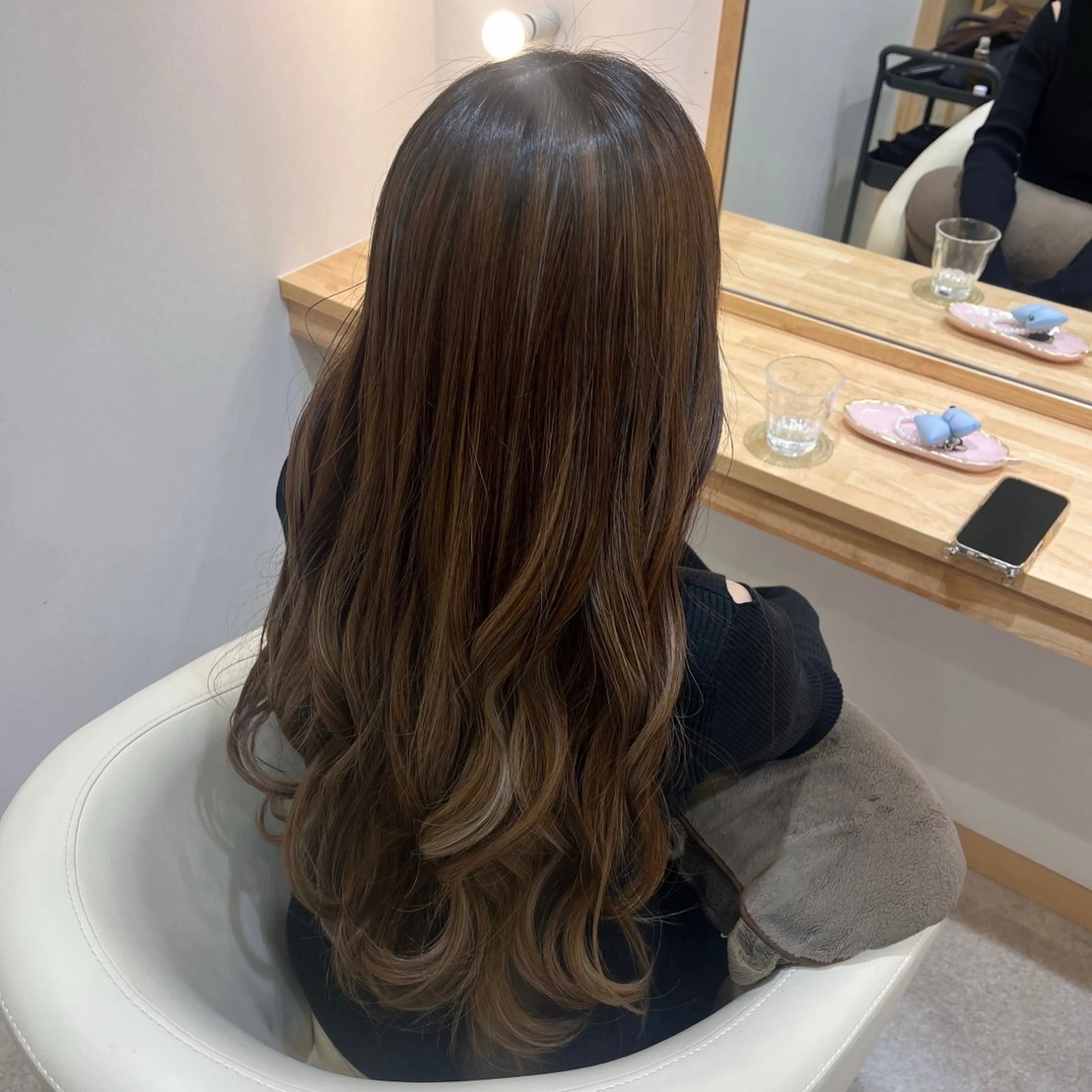 ロング カラー 望愛/レイヤー/ハイ トーン/デザインのヘアスタイル