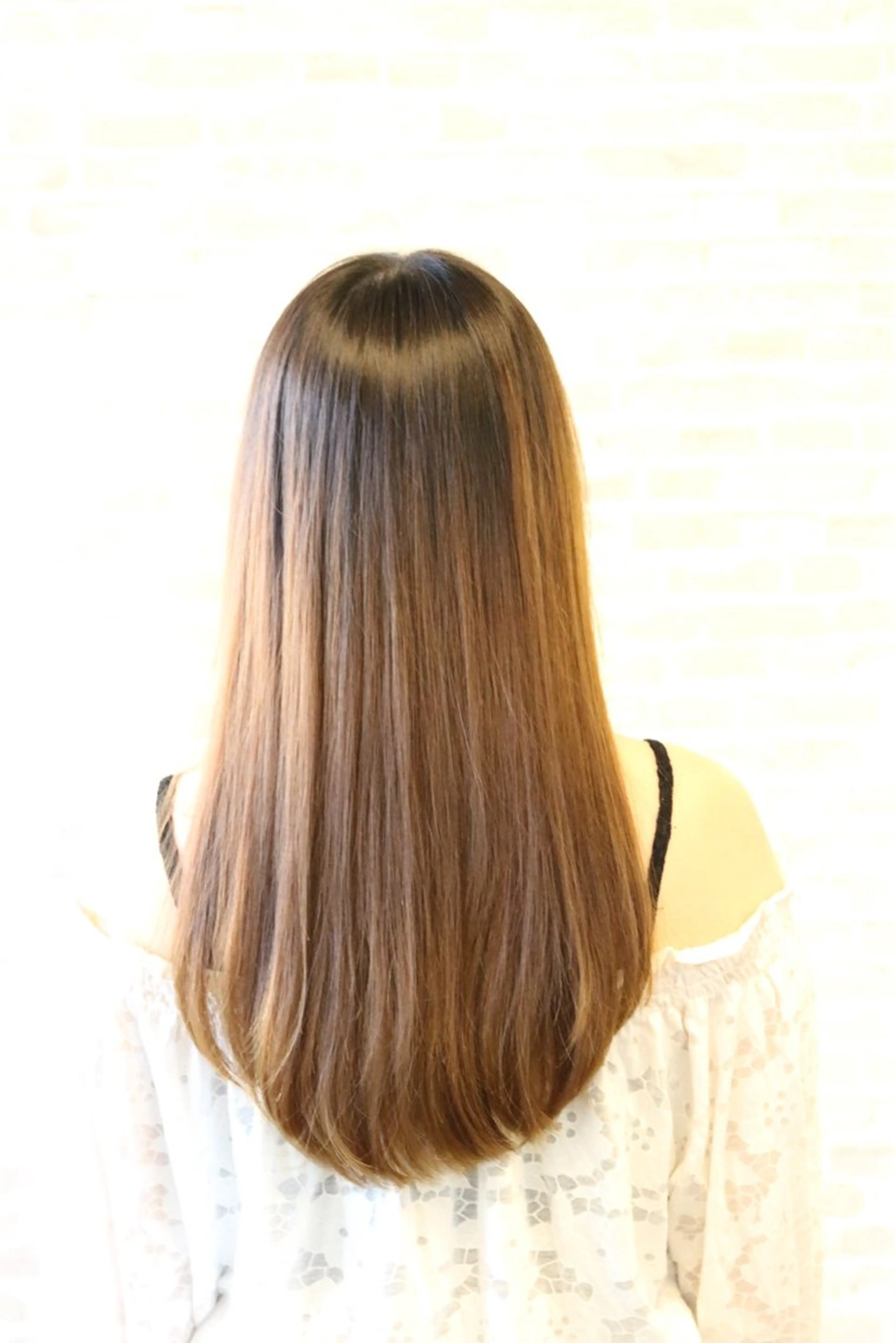 縮毛矯正＋メンテカットの写真