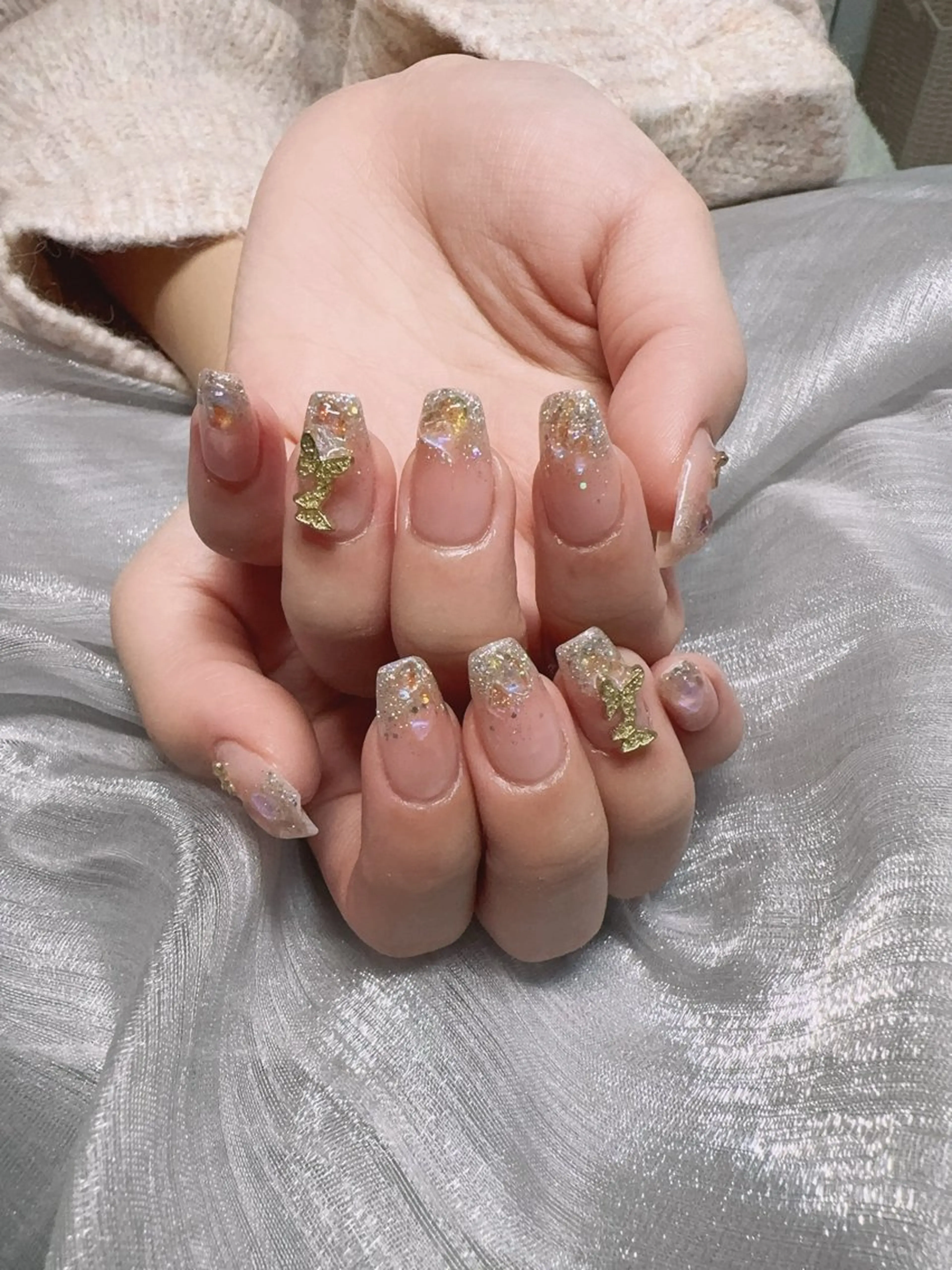 ネイル ハンドネイル ＆ME アンドミーのネイルデザイン