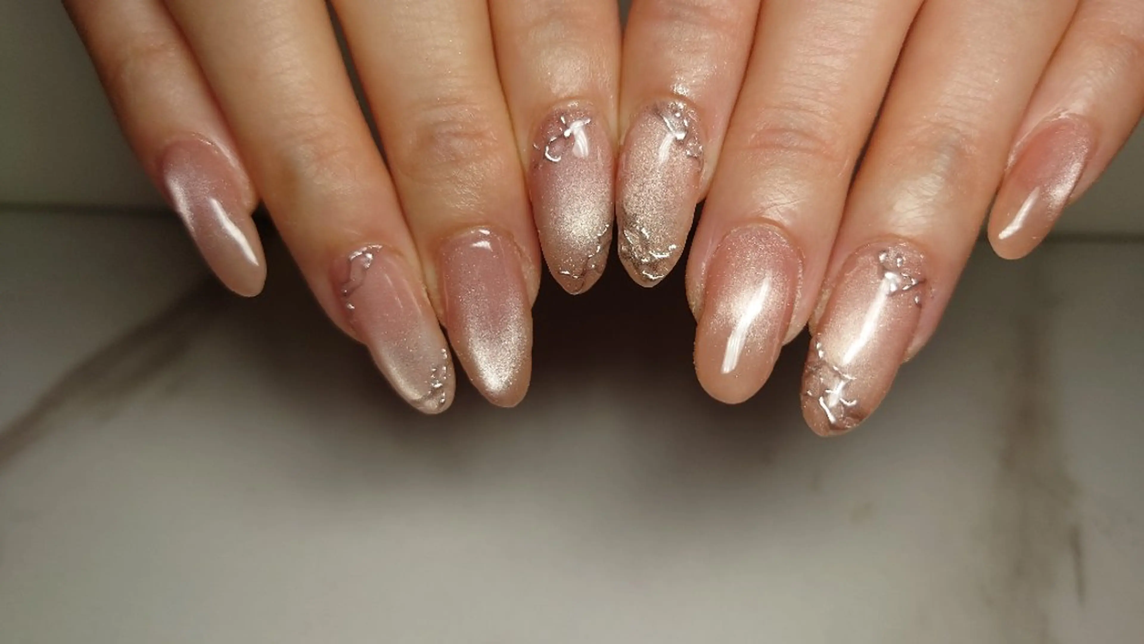 ネイル アートネイル マグネットネイル Private　Nailsalon　AMA所属・にへい ゆかのネイルデザイン