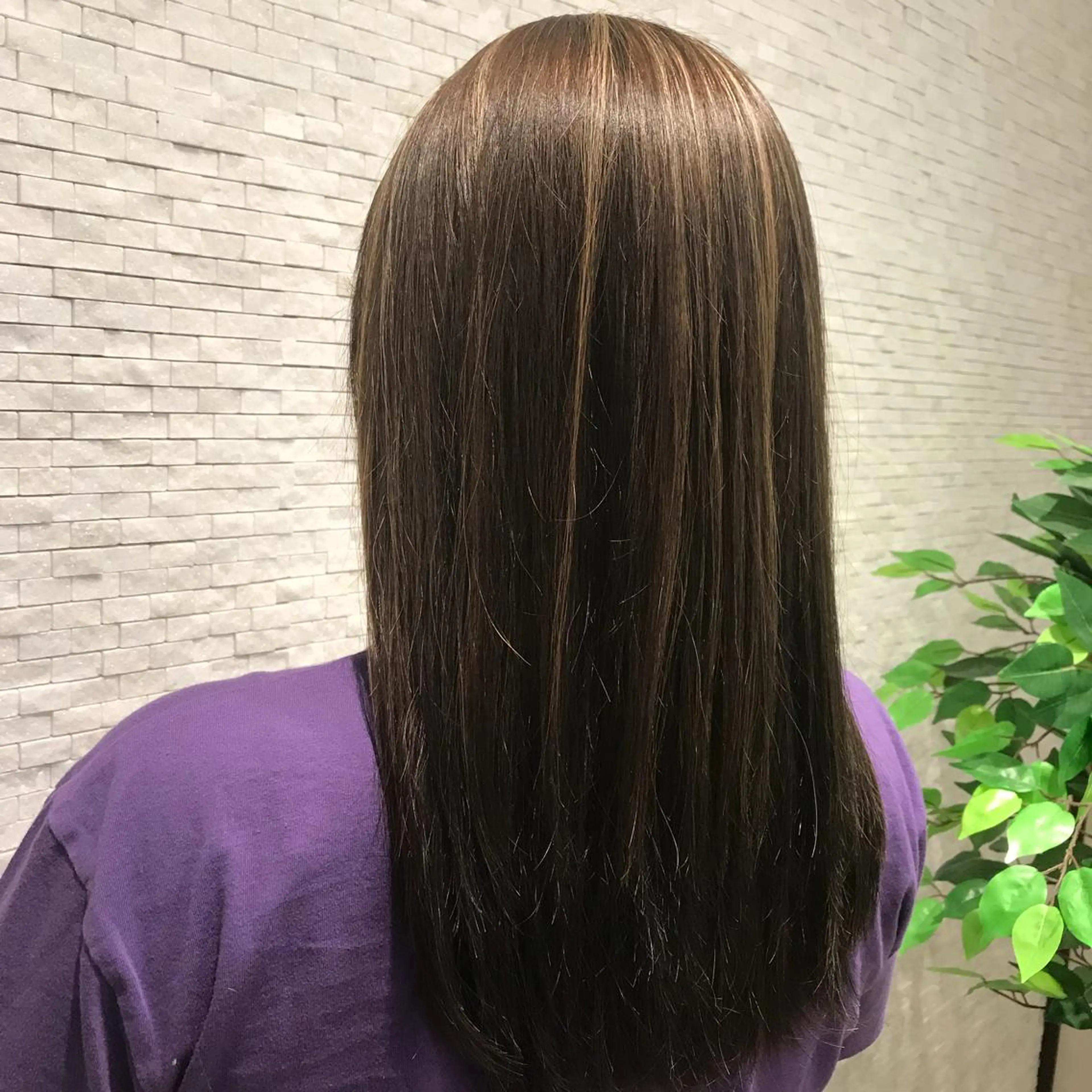 ロング カラー Ma hoのヘアスタイル