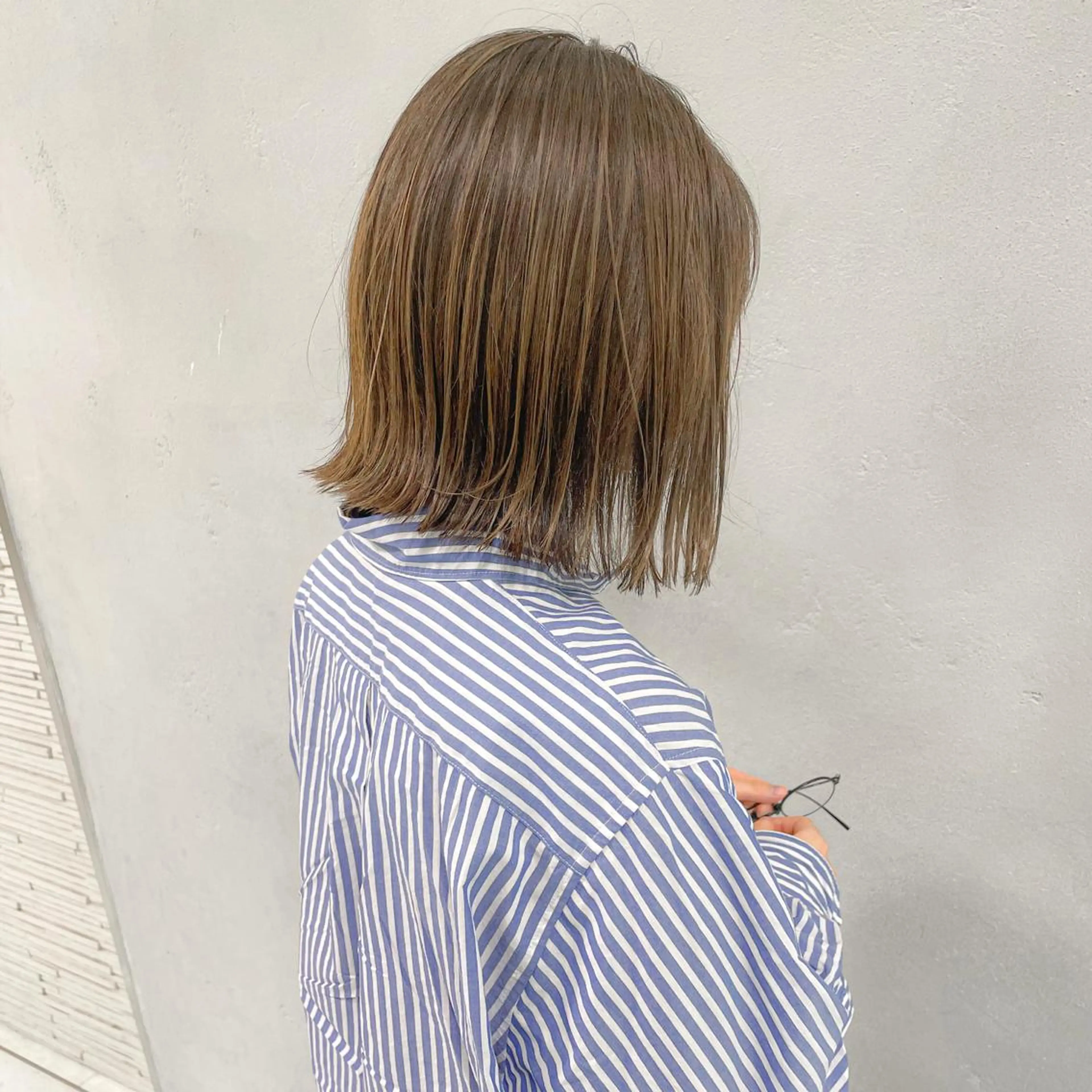 ミディアム カラー カット ヘアカラー トリートメント 阿田 悠士朗のヘアスタイル