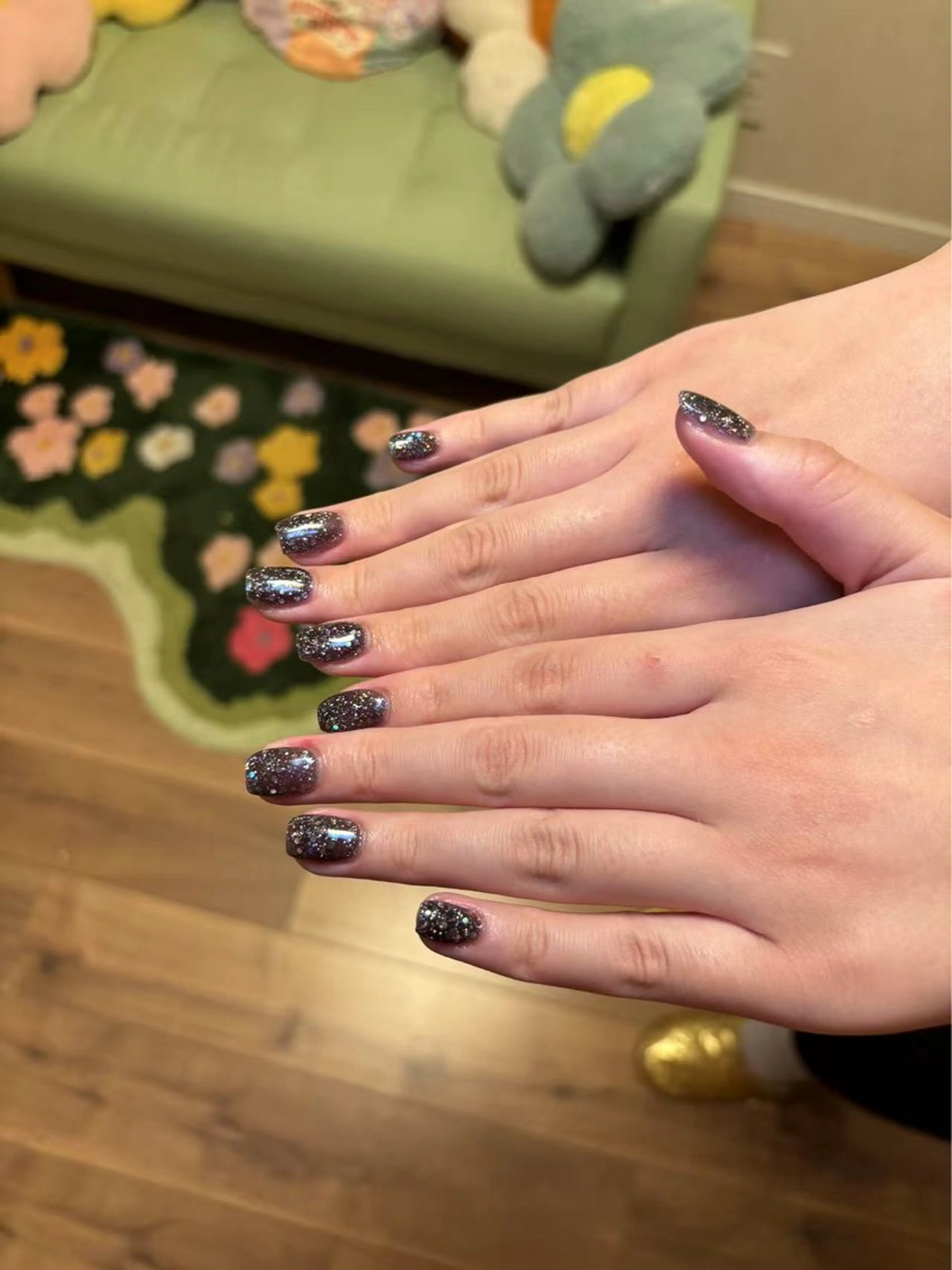 ネイル フラッシュネイル キラキラネイル ハンドネイル 京美人所属・京 美人のネイルデザイン