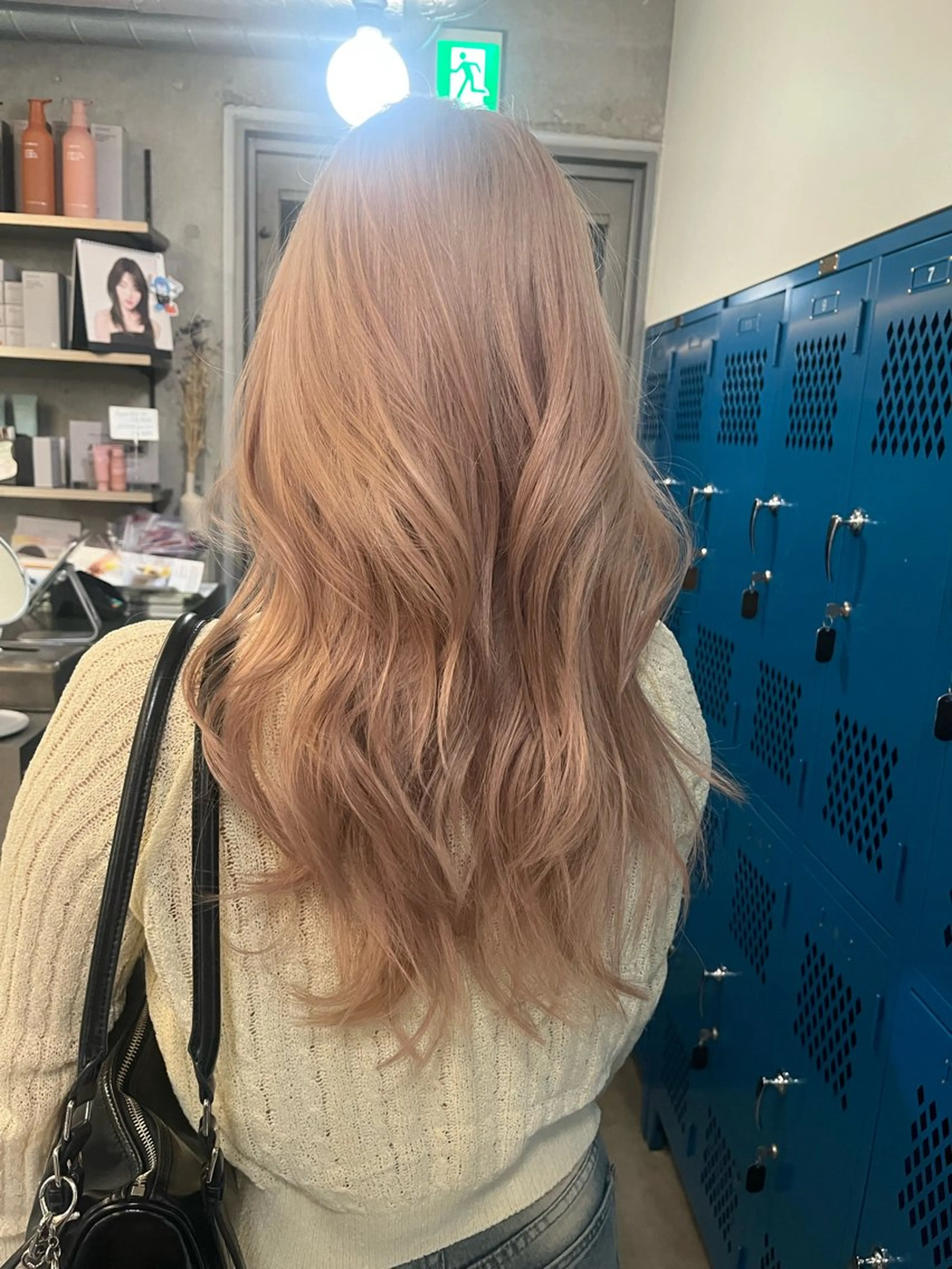 ロング 顔周りカット 韓国風ヘア レイヤーカット 韓国ヘア・ 艶カラーさおり💟のヘアスタイル