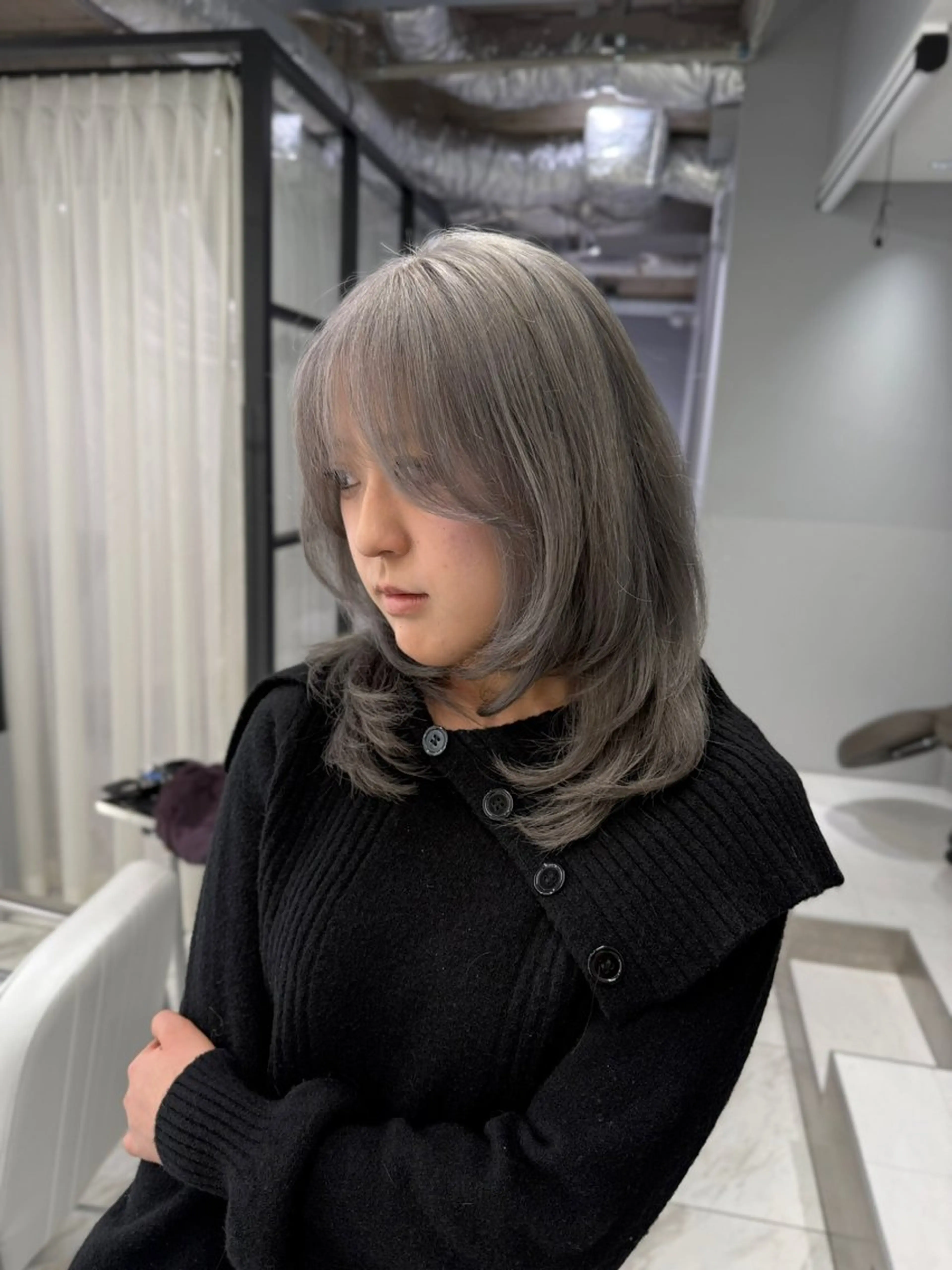 ロング カラー バレイヤージュ ブリーチ ケアブリーチ ダブルカラー ハイライトカラー カット ヘアカラー トリートメント 新宿ケアブリーチ 稲垣颯太のヘアスタイル