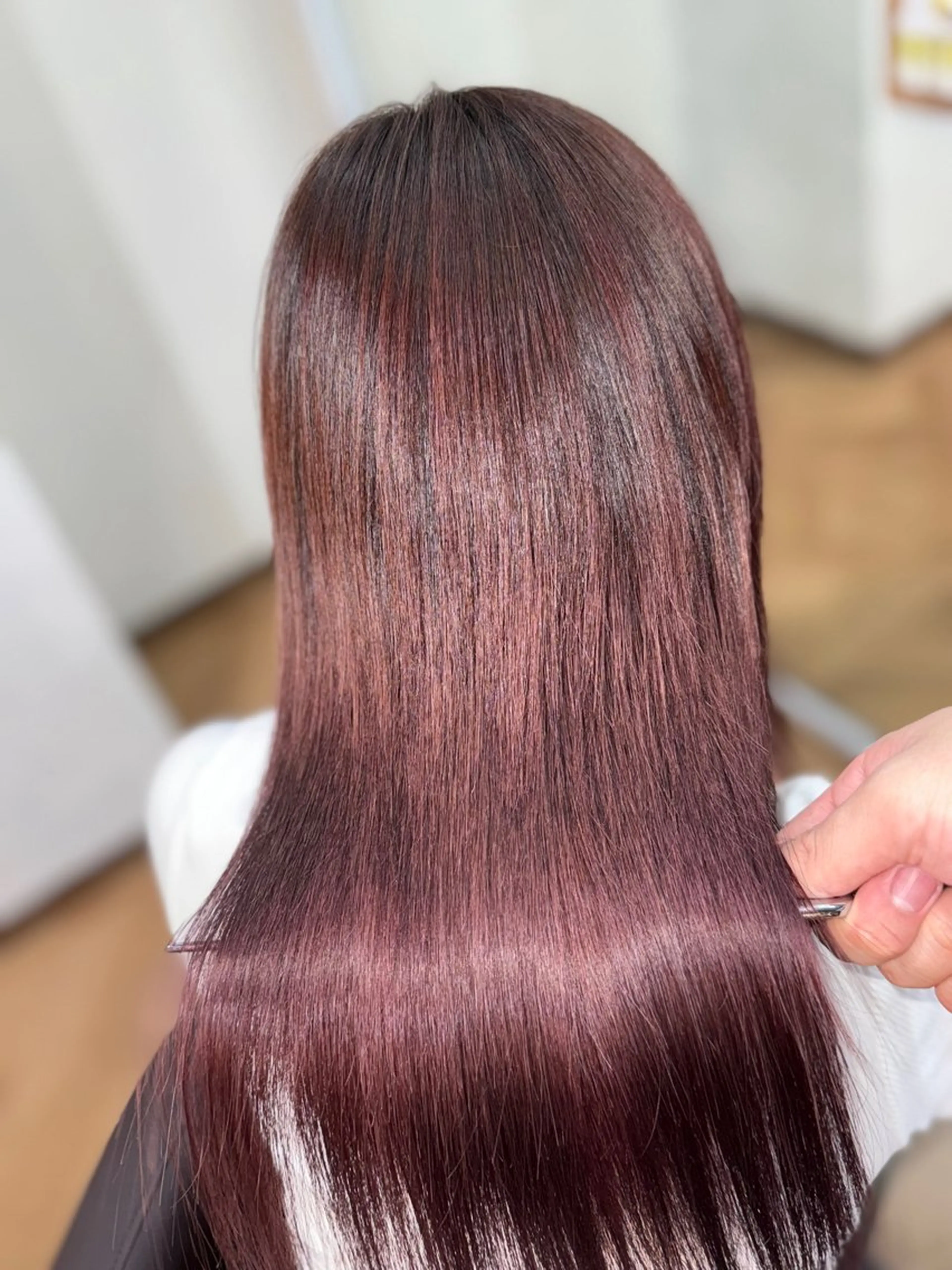 セミロング ヘアカラー トリートメント 髪質改善 晟之介のヘアスタイル