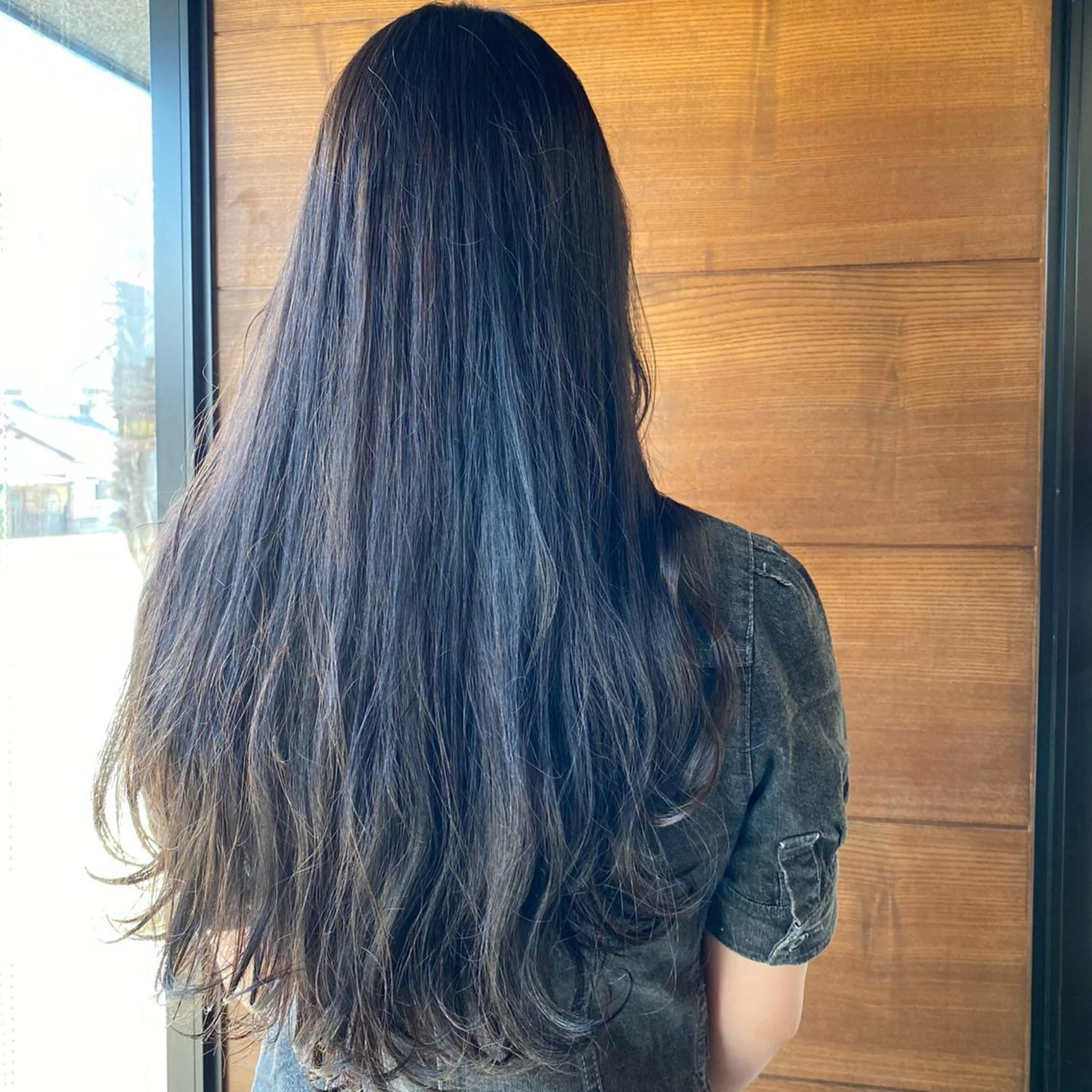 ロング アッシュ geep Ryoyaのヘアスタイル