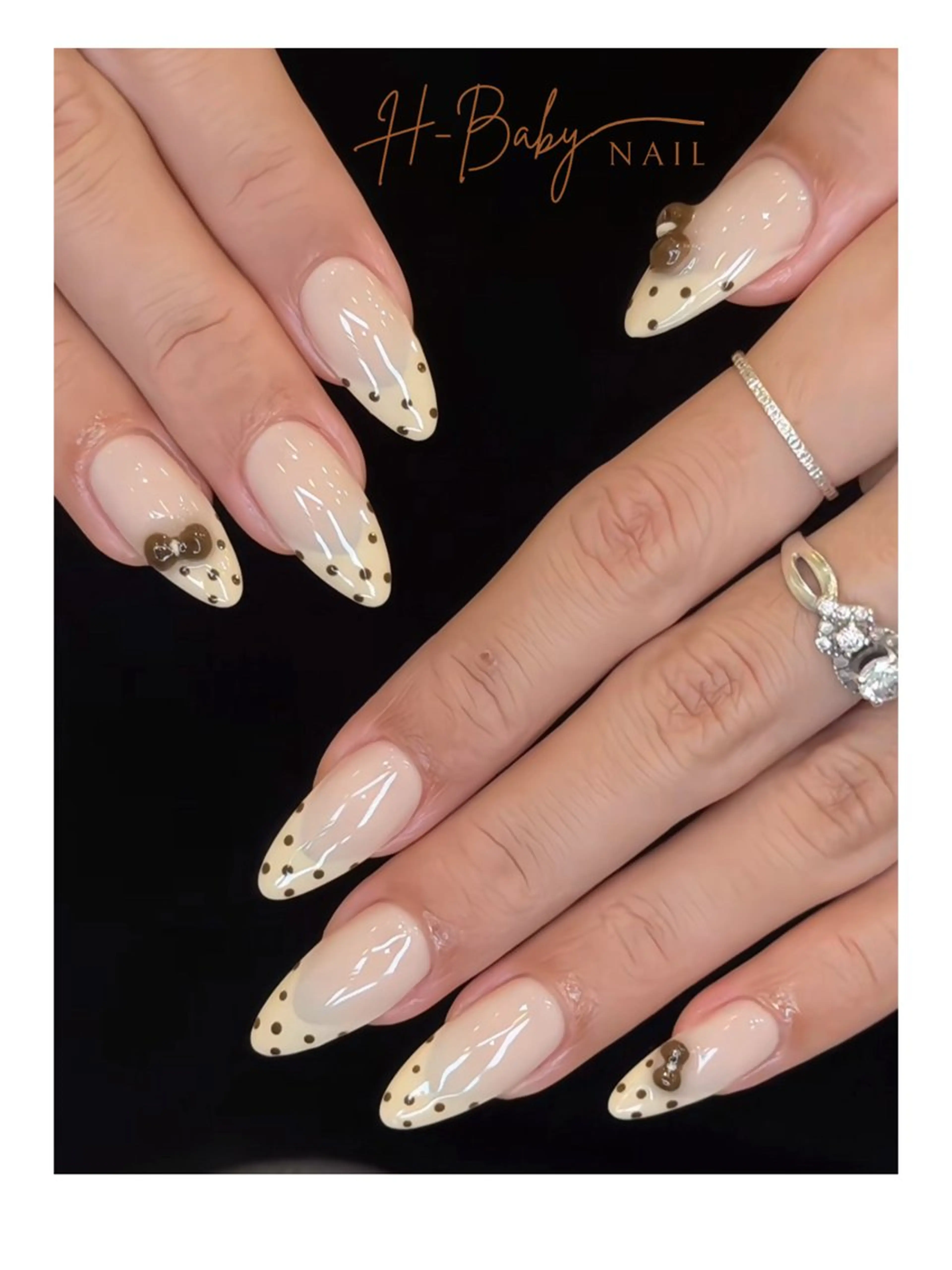 ネイル オーロラネイル フレンチネイル グラデーション 氷ネイル・うるうるネイル キラキラネイル ハンドネイル H.baby Nail Salonのネイルデザイン