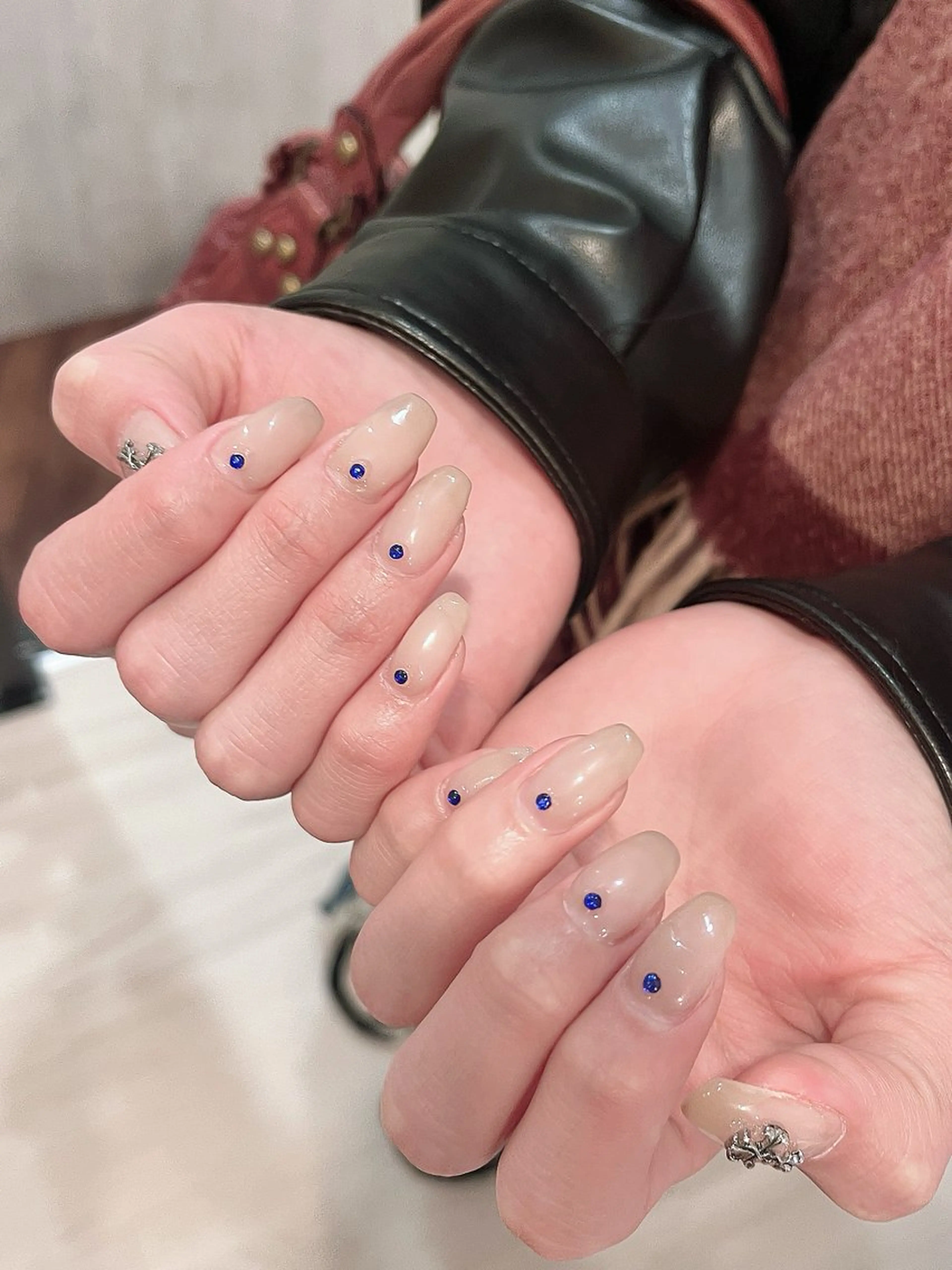 ネイル ココ🤍🩵 EASENネイルのネイルデザイン