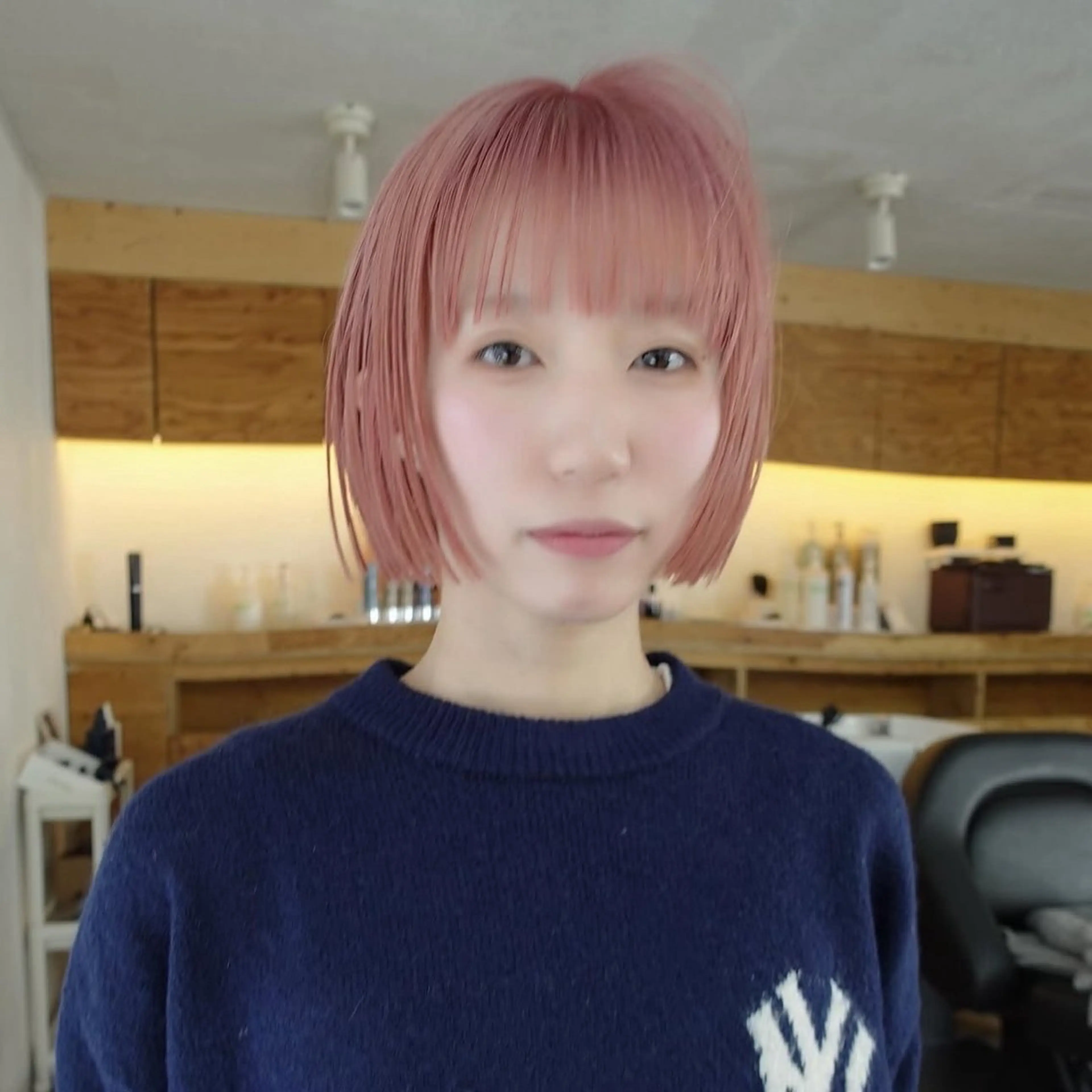 ショート カット ヘアカラー トリートメント ルース立川所属・udaハイトーン /ボブ/レイヤーのヘアスタイル