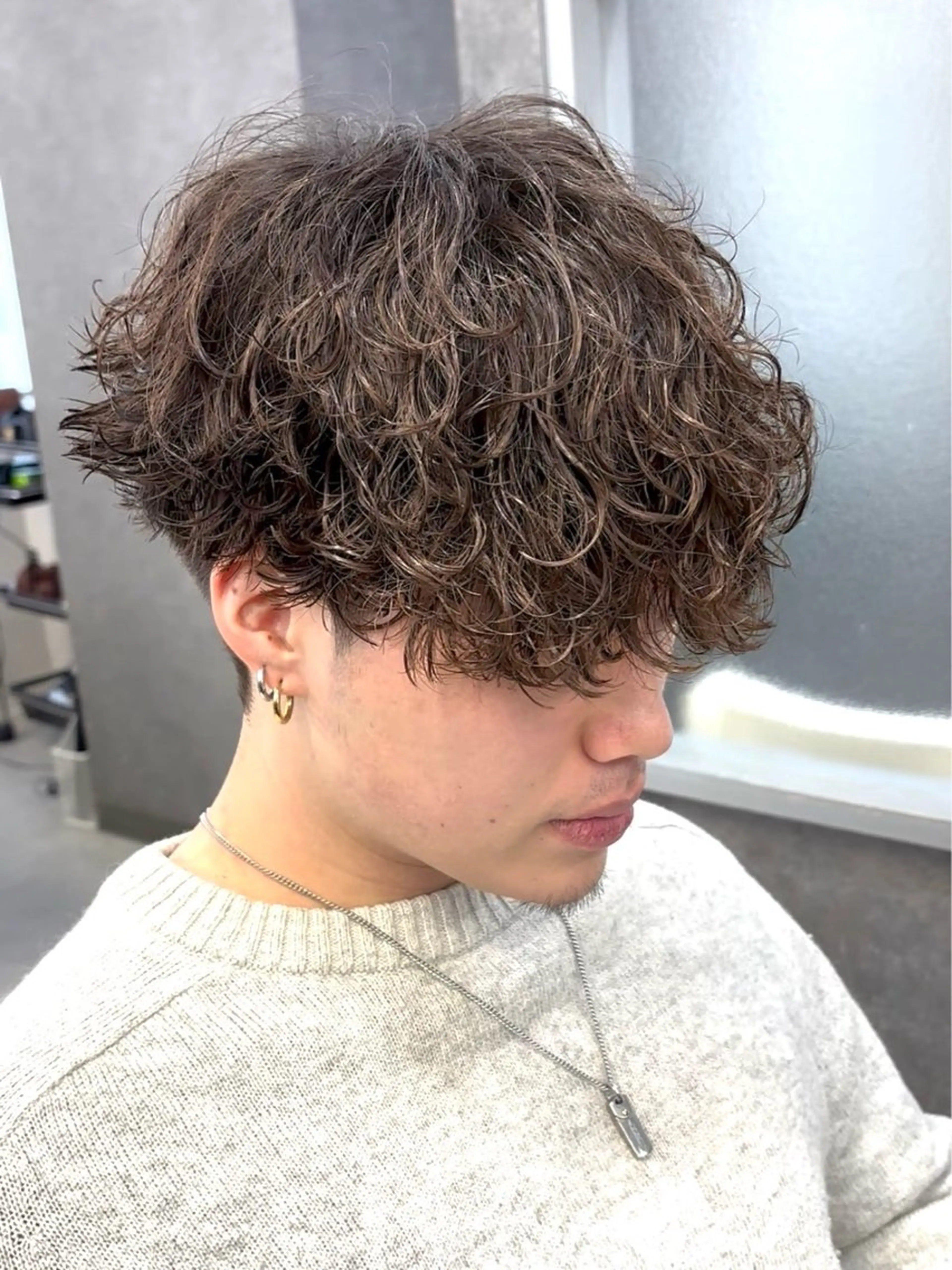 パーマ メンズ メンズパーマ 波巻きパーマ 大関海璃 波巻きパーマのヘアスタイル