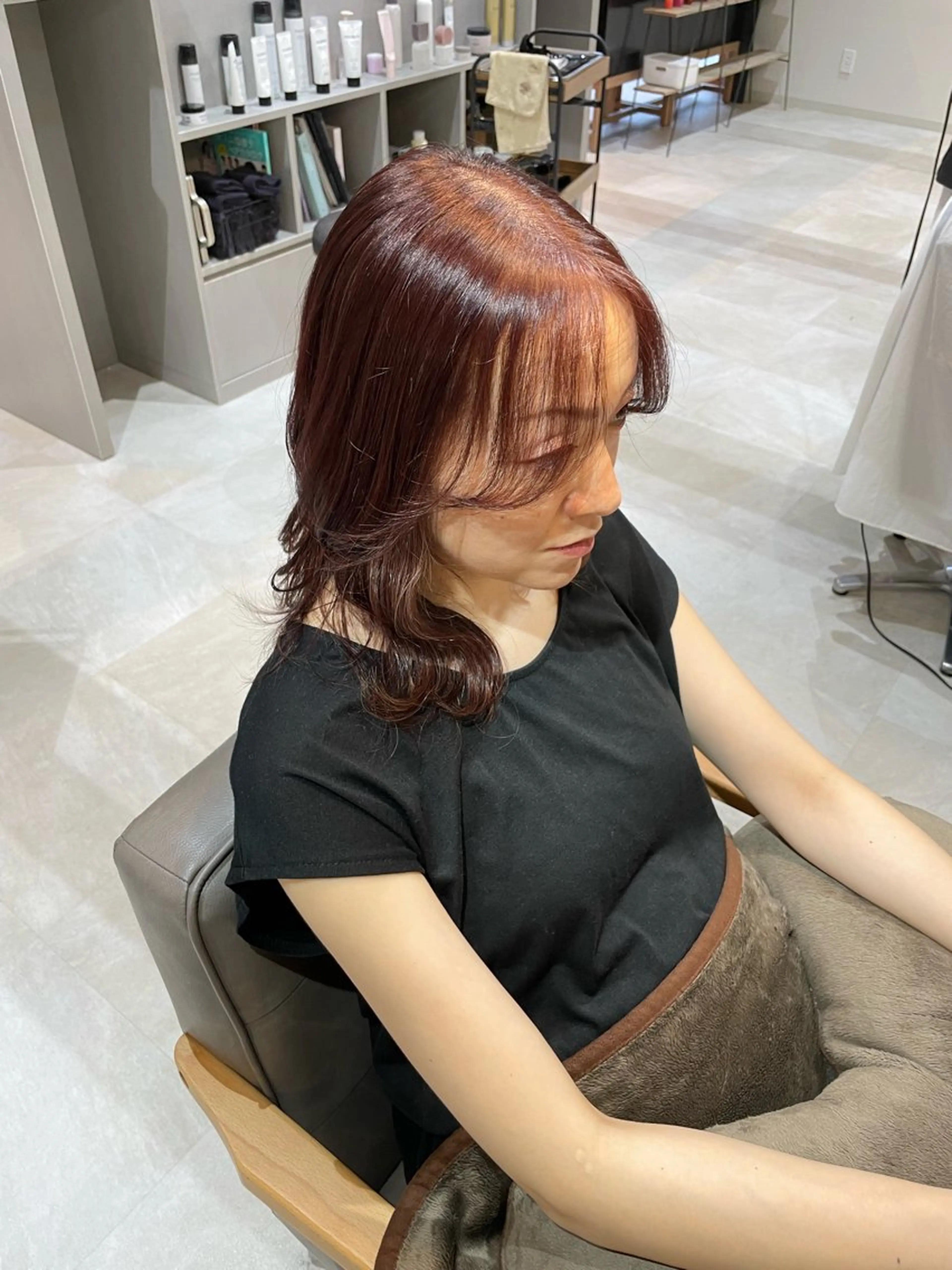 ミディアム カラー ブラウンカラー ピンクカラー ピンクブラウン ヘアカラー トリートメント ayaka |トレンドヘアのヘアスタイル