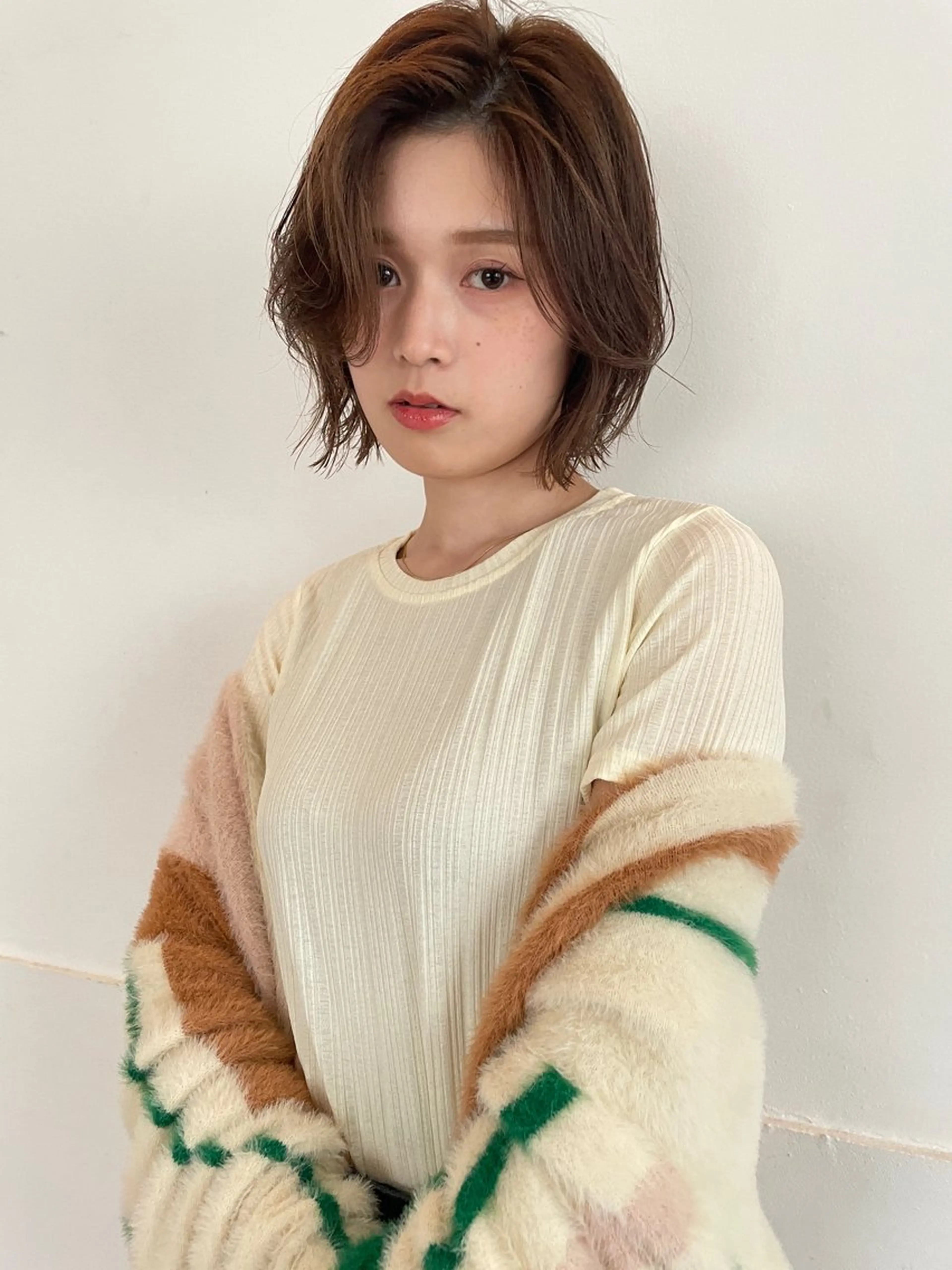 ショート カラー ヘアカラー トリートメント レディースカット🎀 NANAHAのヘアスタイル