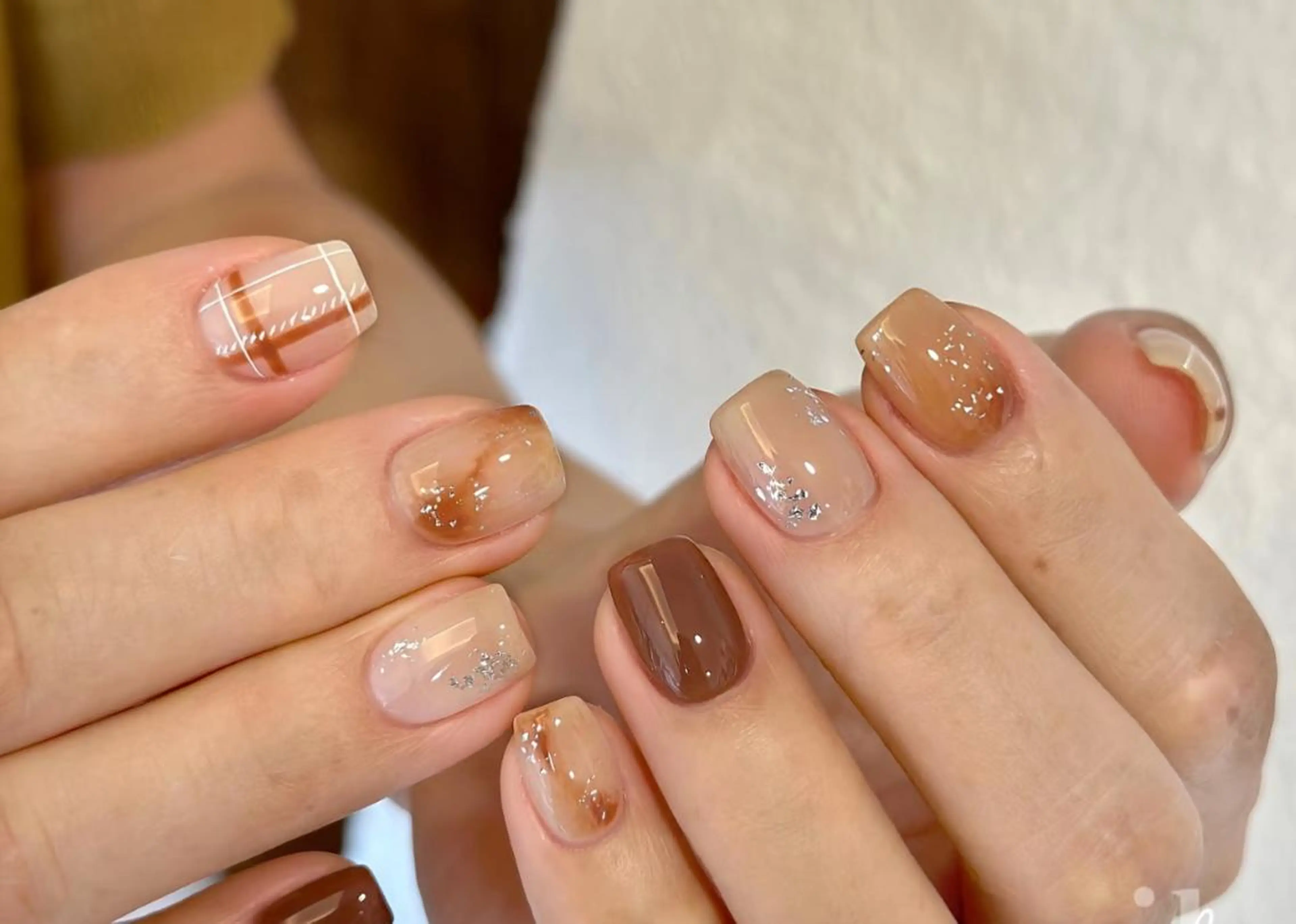 ネイル ハンドネイル ハンドケア 🍑 momo_nailのネイルデザイン