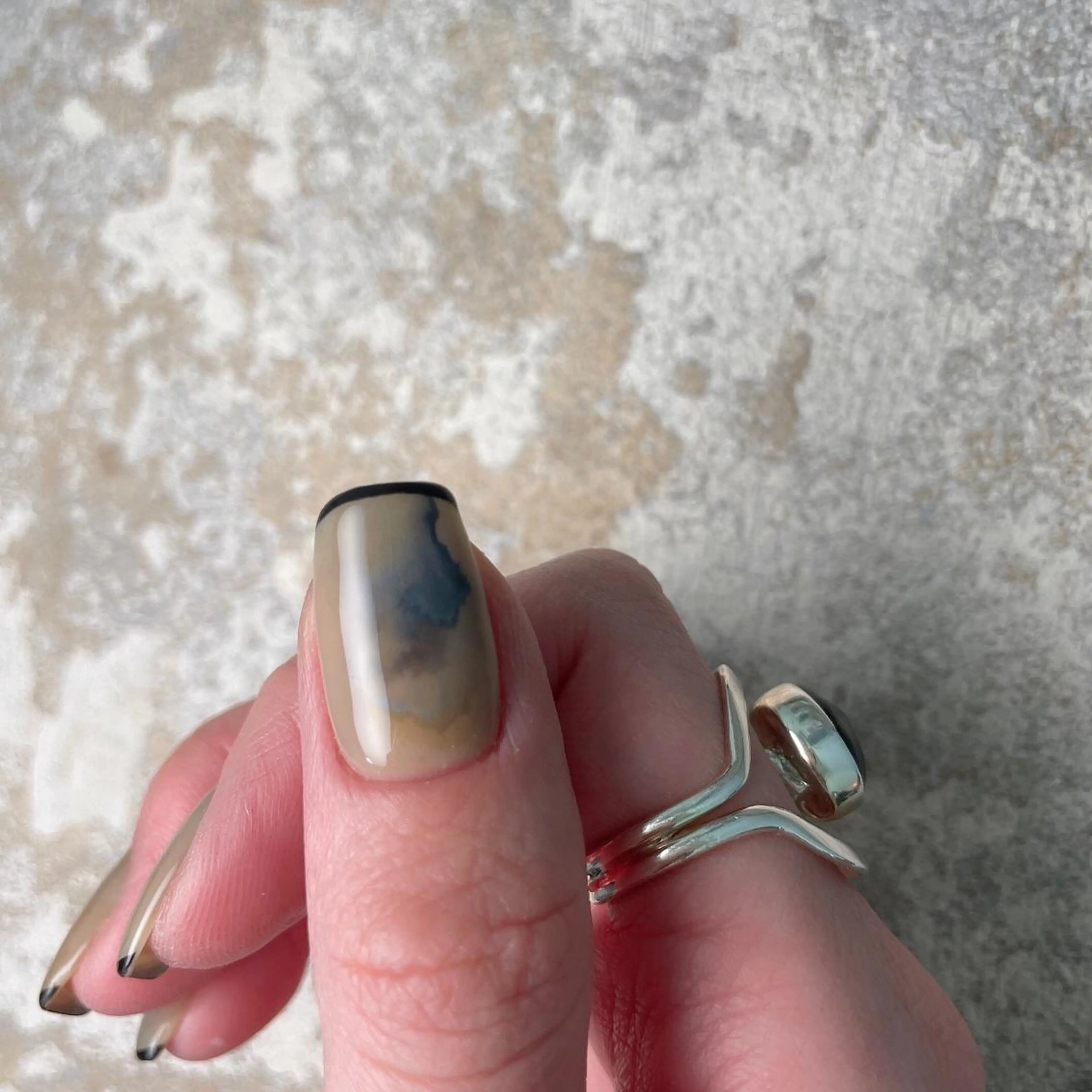 ネイル ハンドネイル lilbondir. chiharuのネイルデザイン