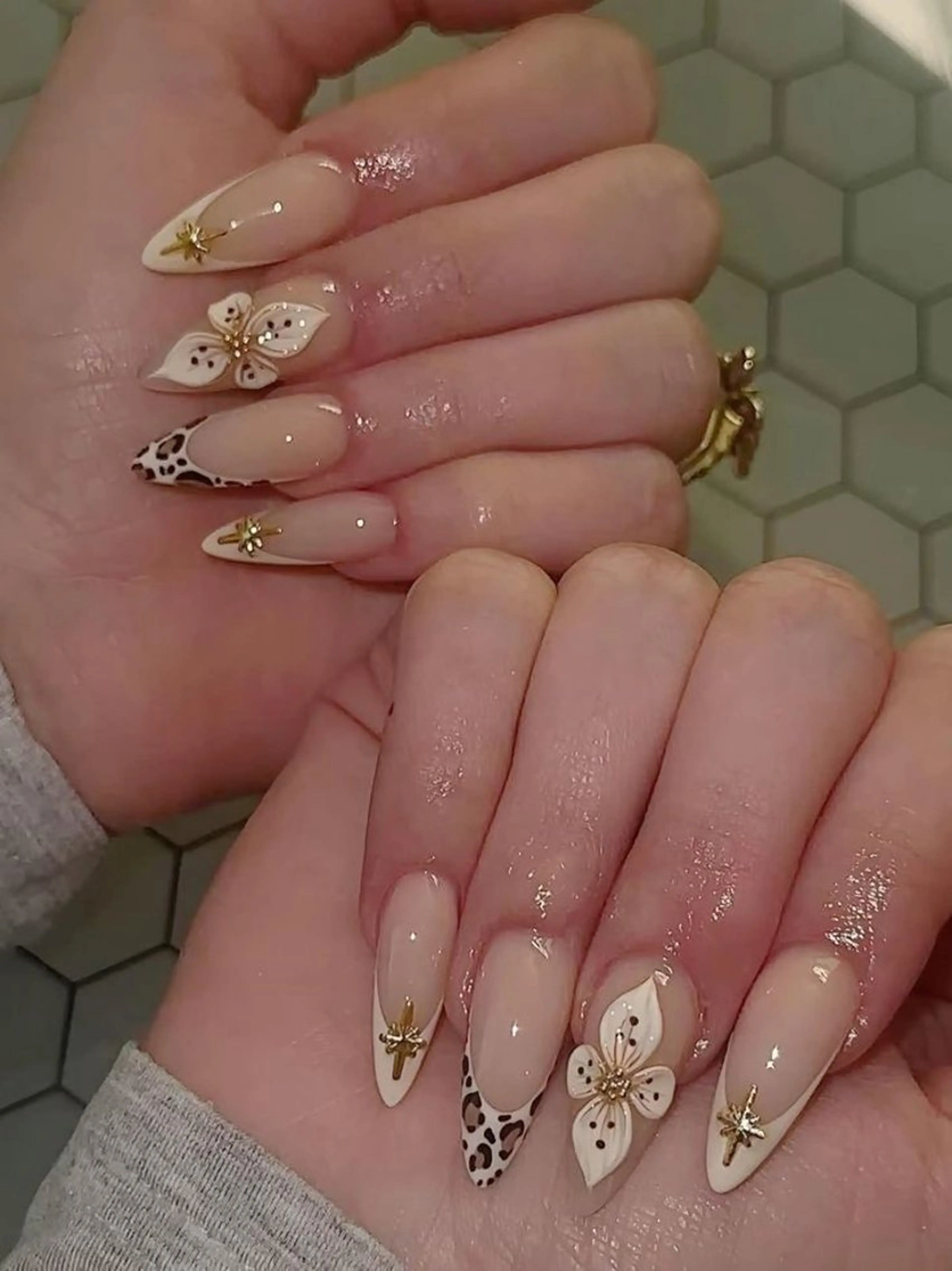 ネイル Rose Ana.Chuoのネイルデザイン