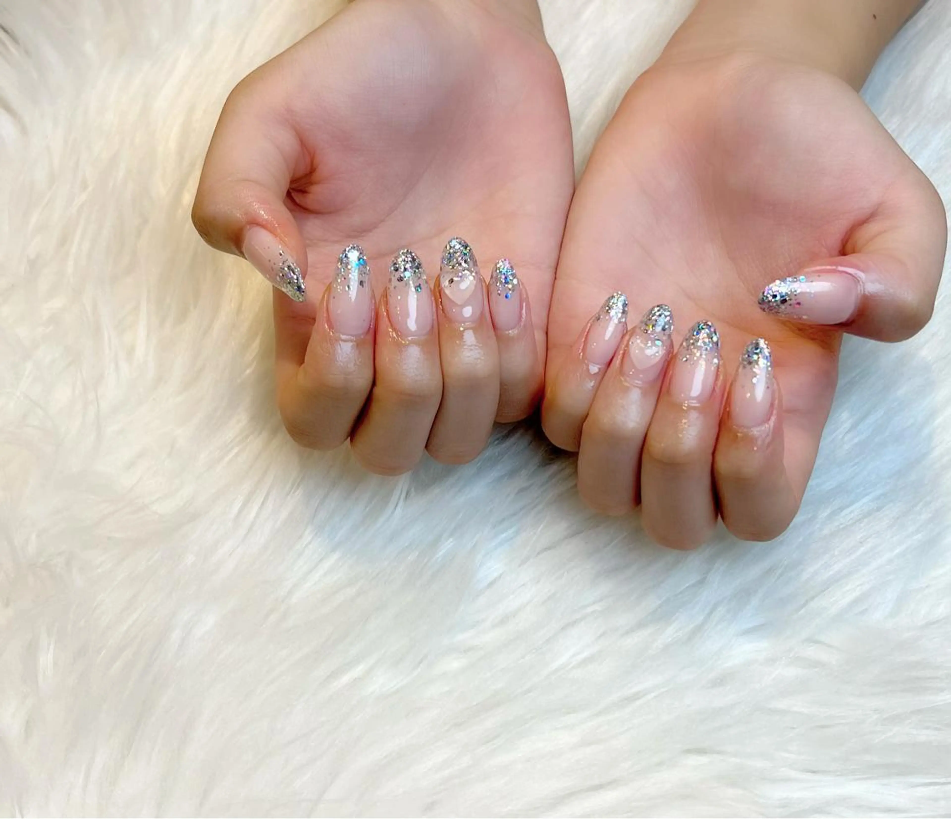 ネイル クリアネイル ハート ハンドネイル Lino+ ネイル&よもぎ蒸しのネイルデザイン