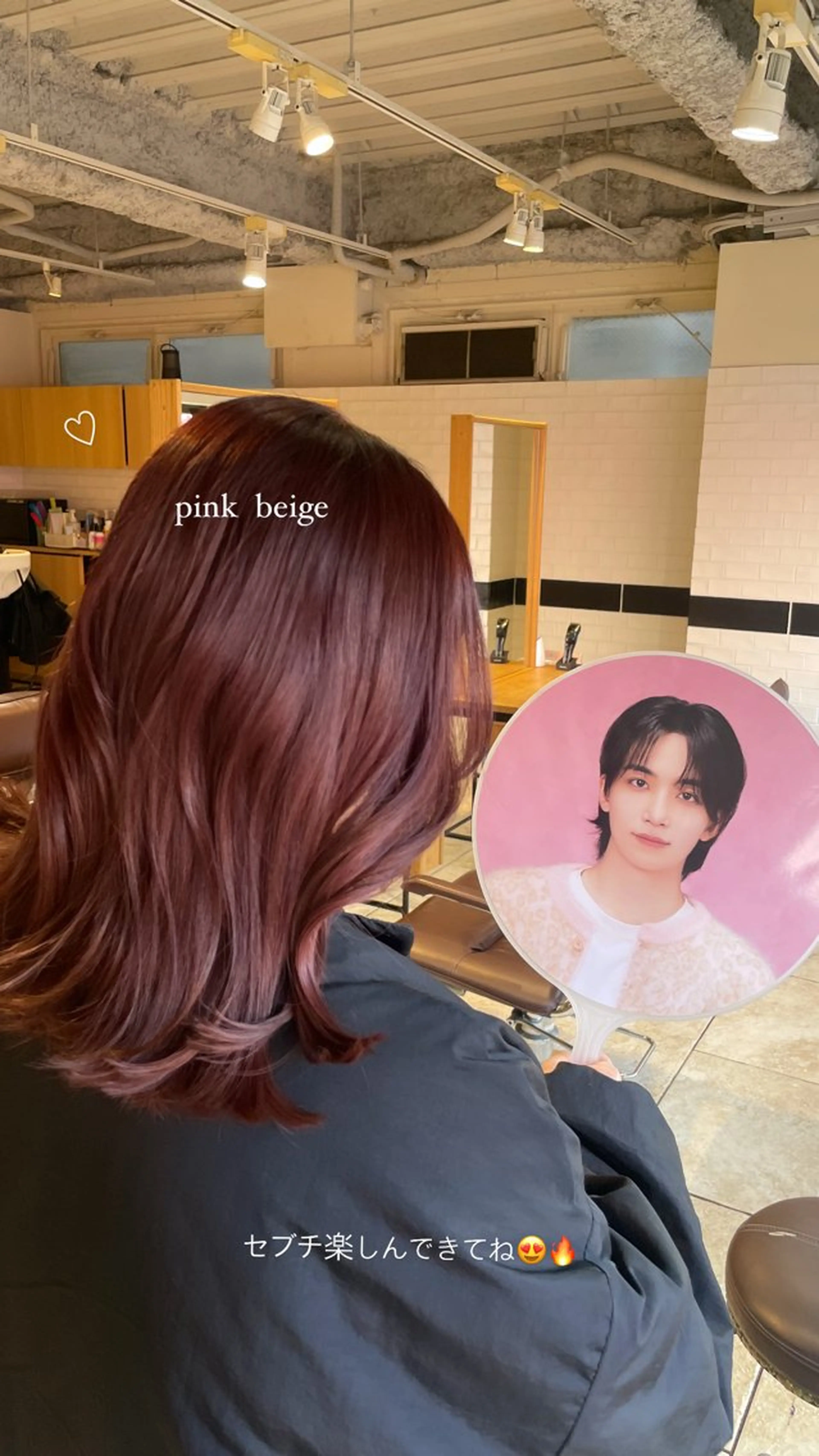 ミディアム カラー ベージュカラー ブリーチ ピンクカラー ピンクベージュ ショート・ボブ／ CHIEのヘアスタイル