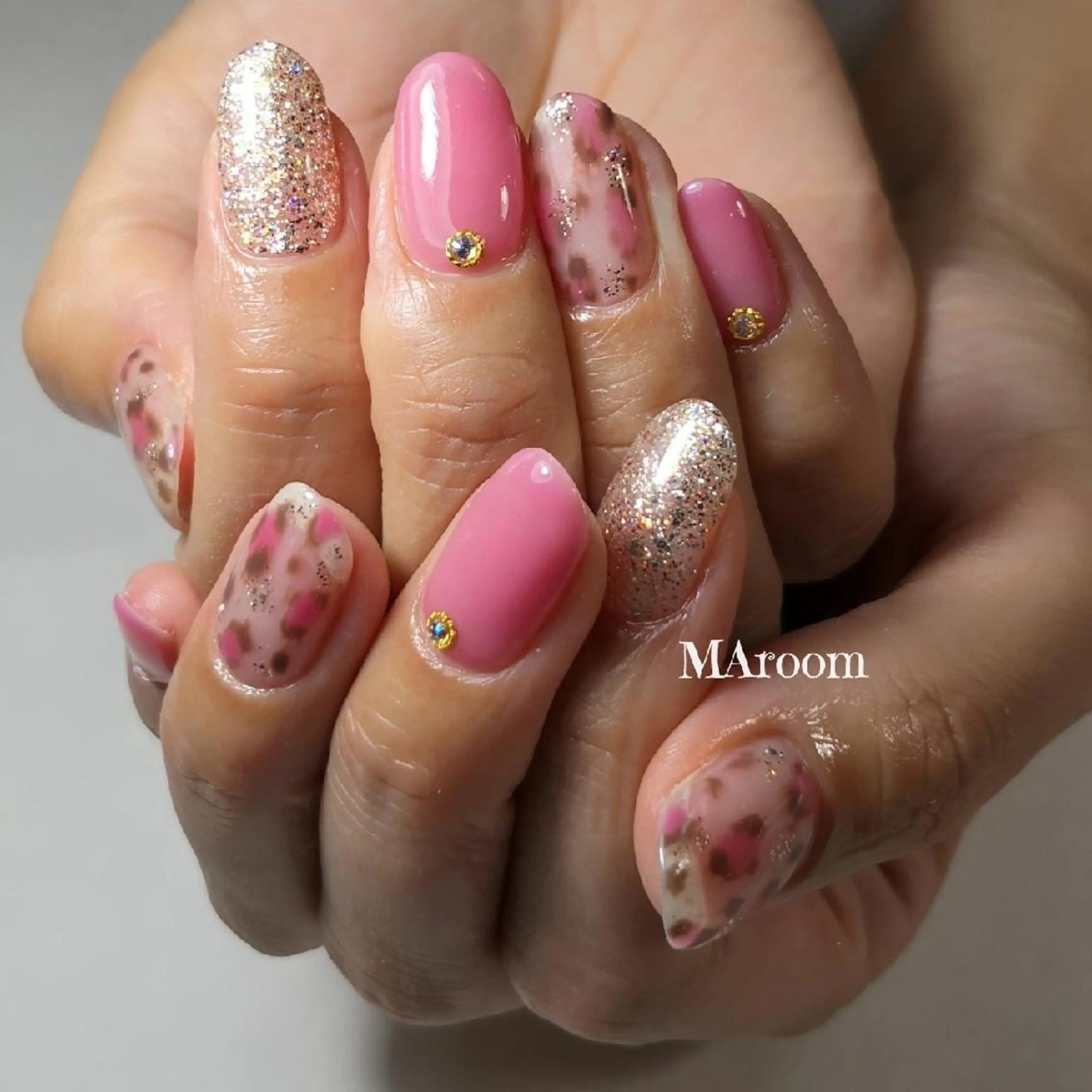 ネイル ＆MERCI所属・&MERCI nail maoのネイルデザイン