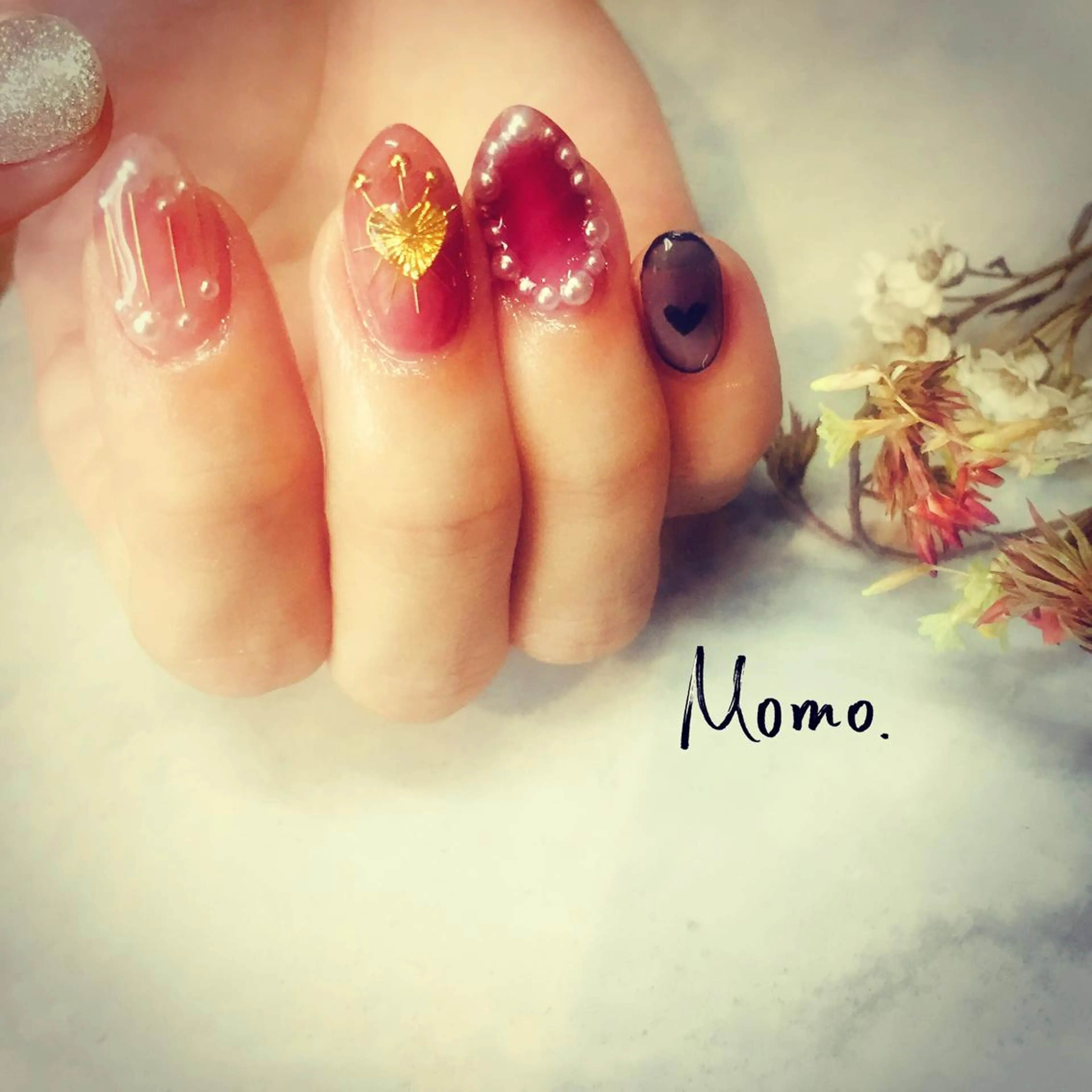 ネイル M O M Oのネイルデザイン