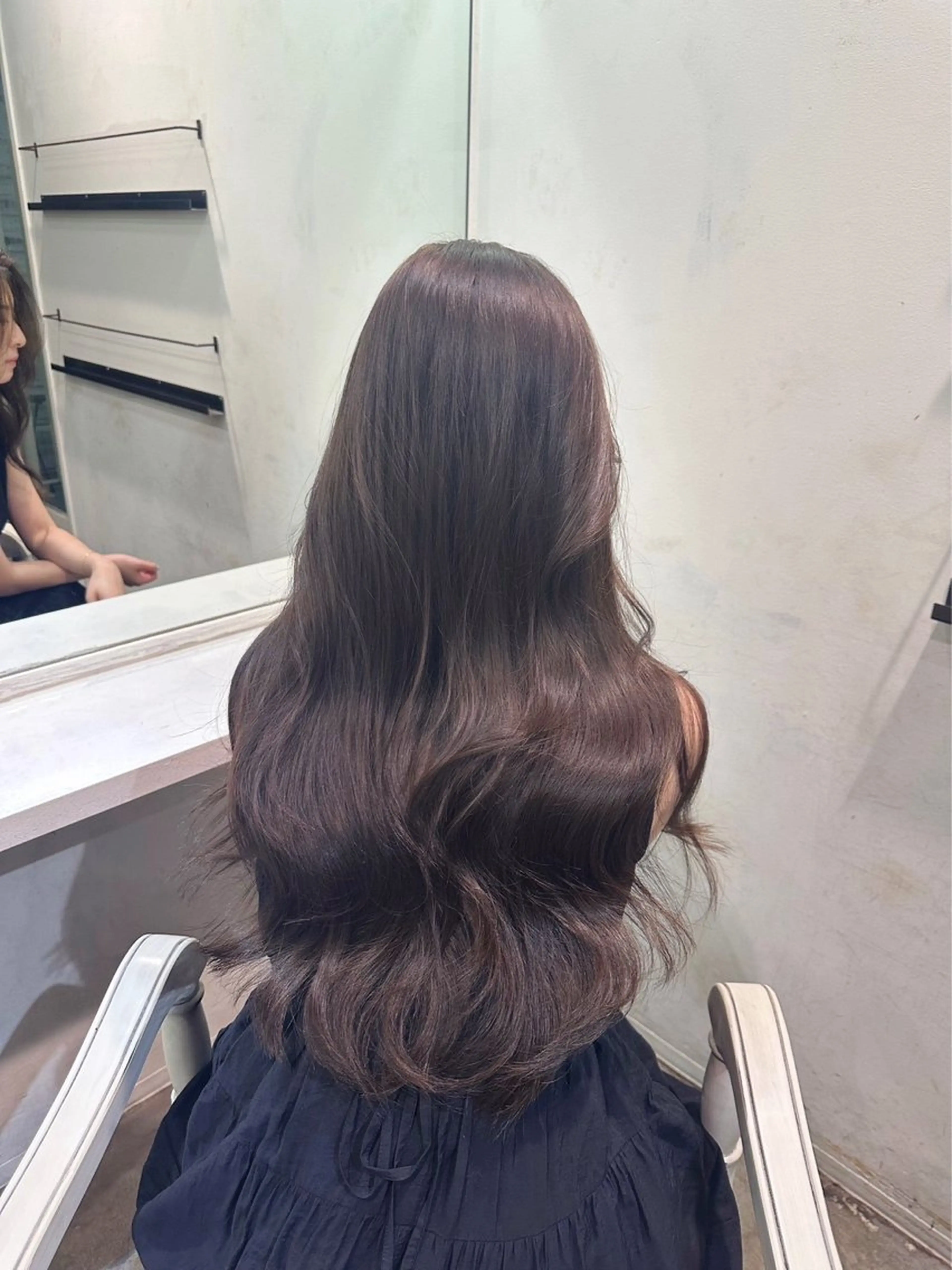 ロング カラー ベージュカラー ブリーチ ダブルカラー 顔周りカット 髪質改善 カット ヘアカラー トリートメント 京都韓国ヘア🇰🇷 /髪質改善/レイヤーのヘアスタイル