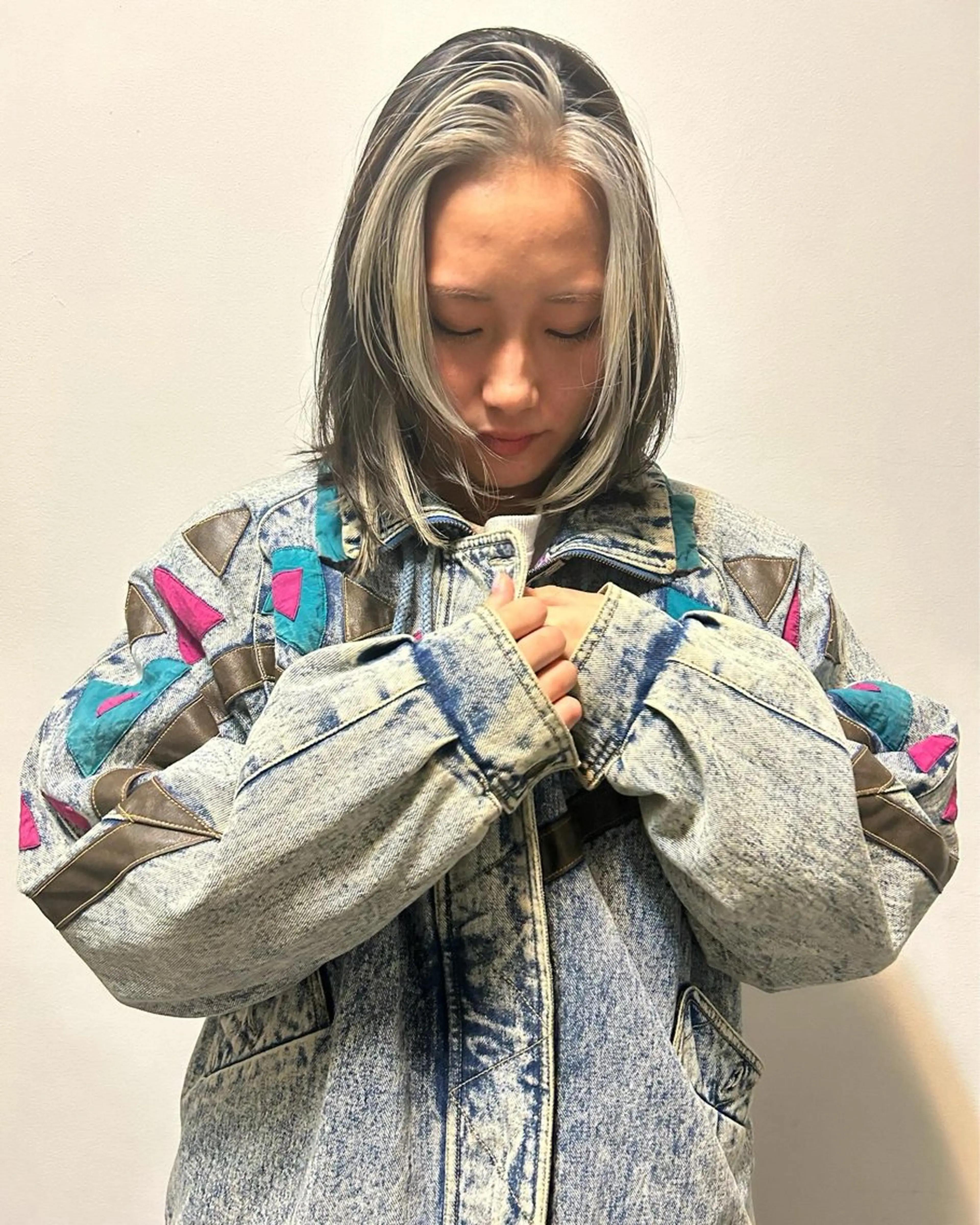 ミディアム ミストバング レイヤーパーマ🪐 伽羅のヘアスタイル