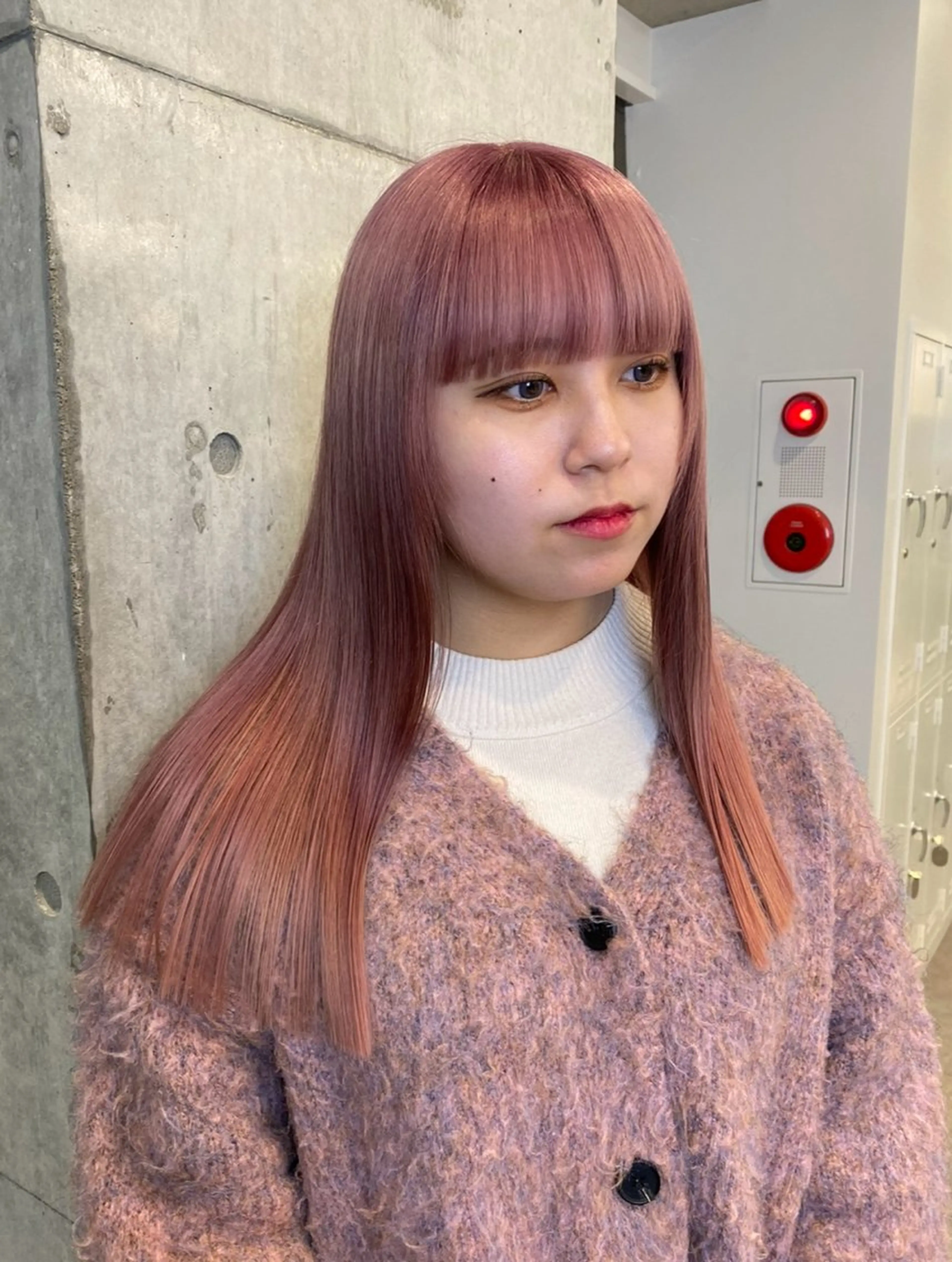 ロング ヘアカラー ミルクティーベージュ 🩰🤎miharuのヘアスタイル