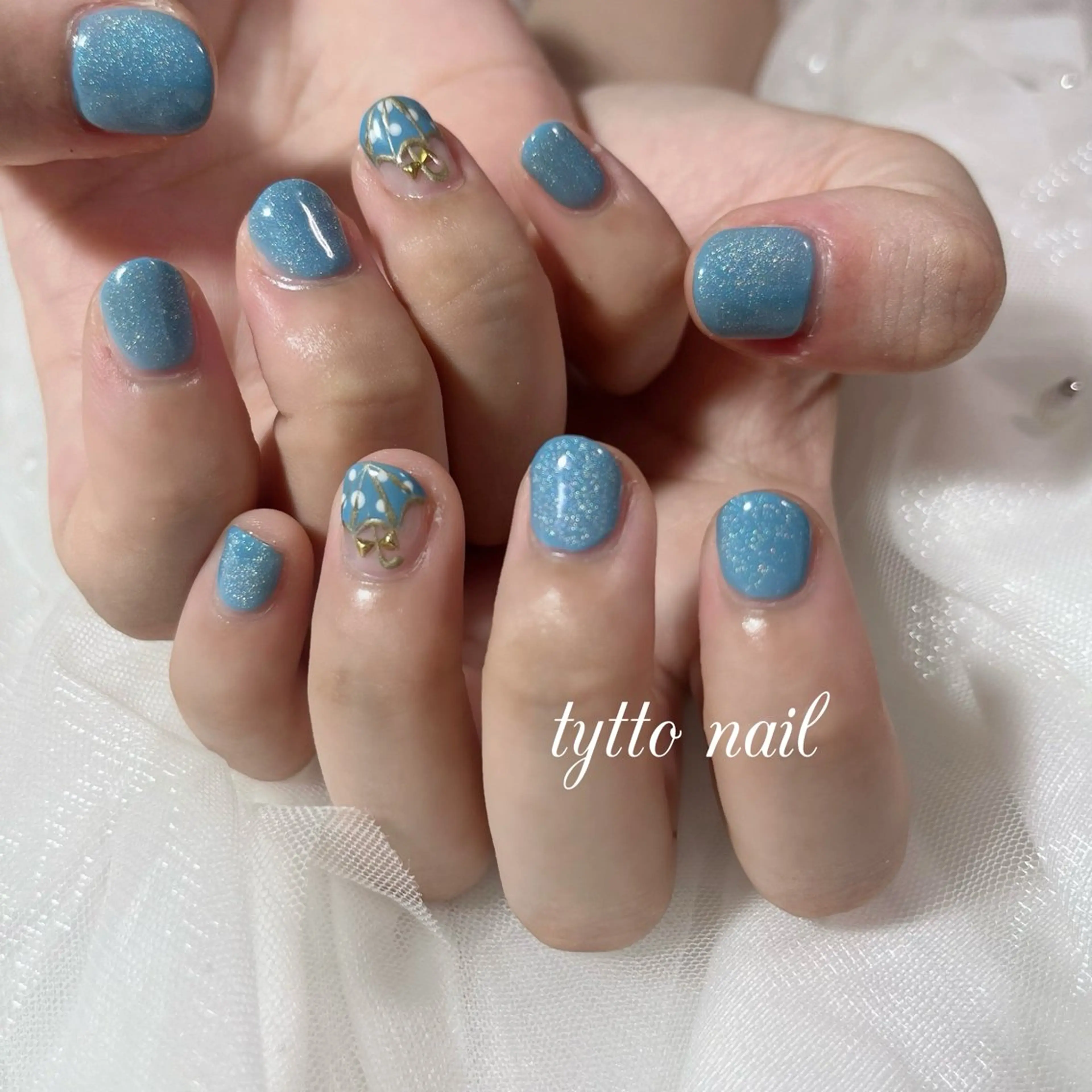 ネイル アートネイル ブルー 韓国ネイル 水色 マグネットネイル ハンドネイル tytto nail ❤︎‪‪eri‪‪のネイルデザイン