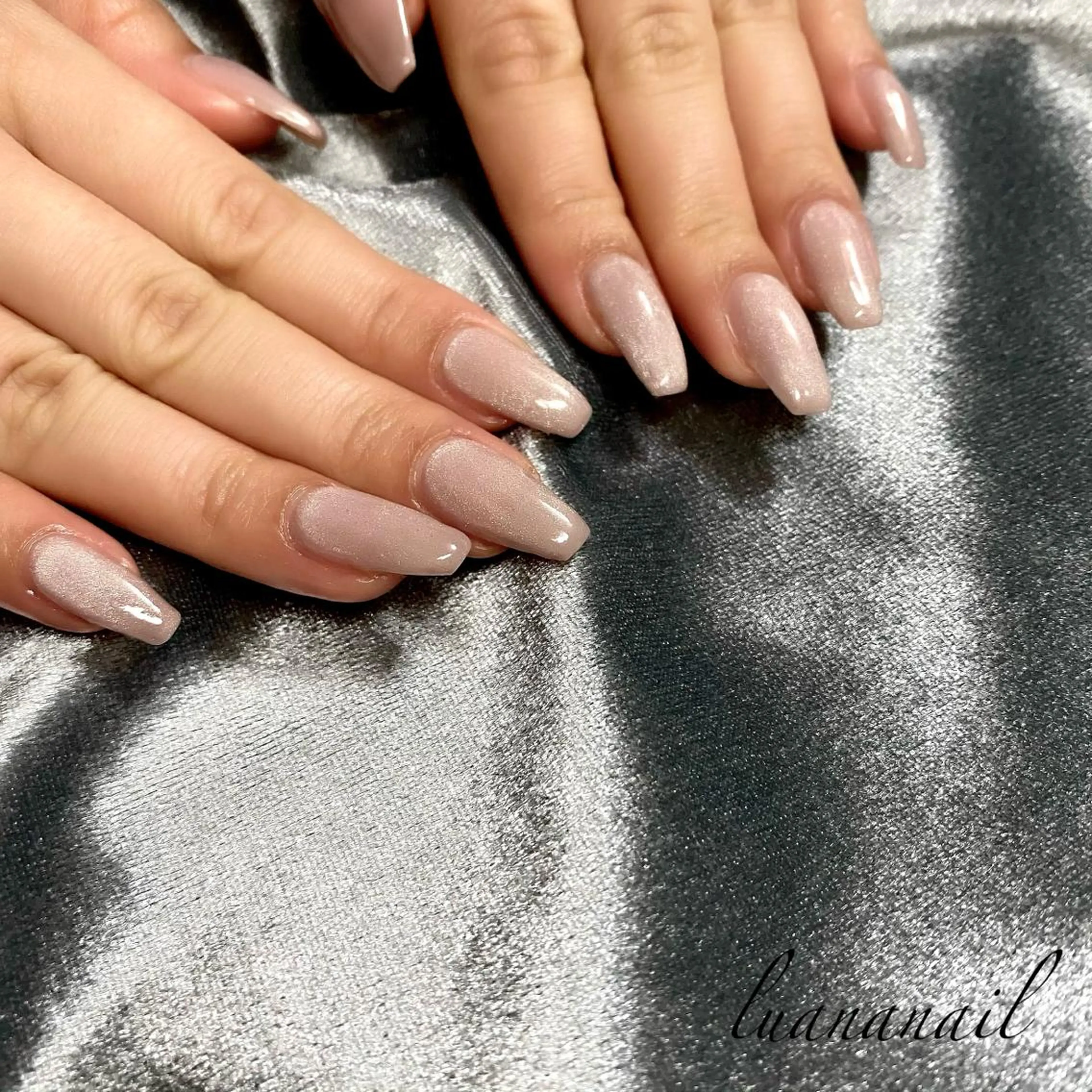 ネイル マグネットネイル ピンク luana nailのネイルデザイン
