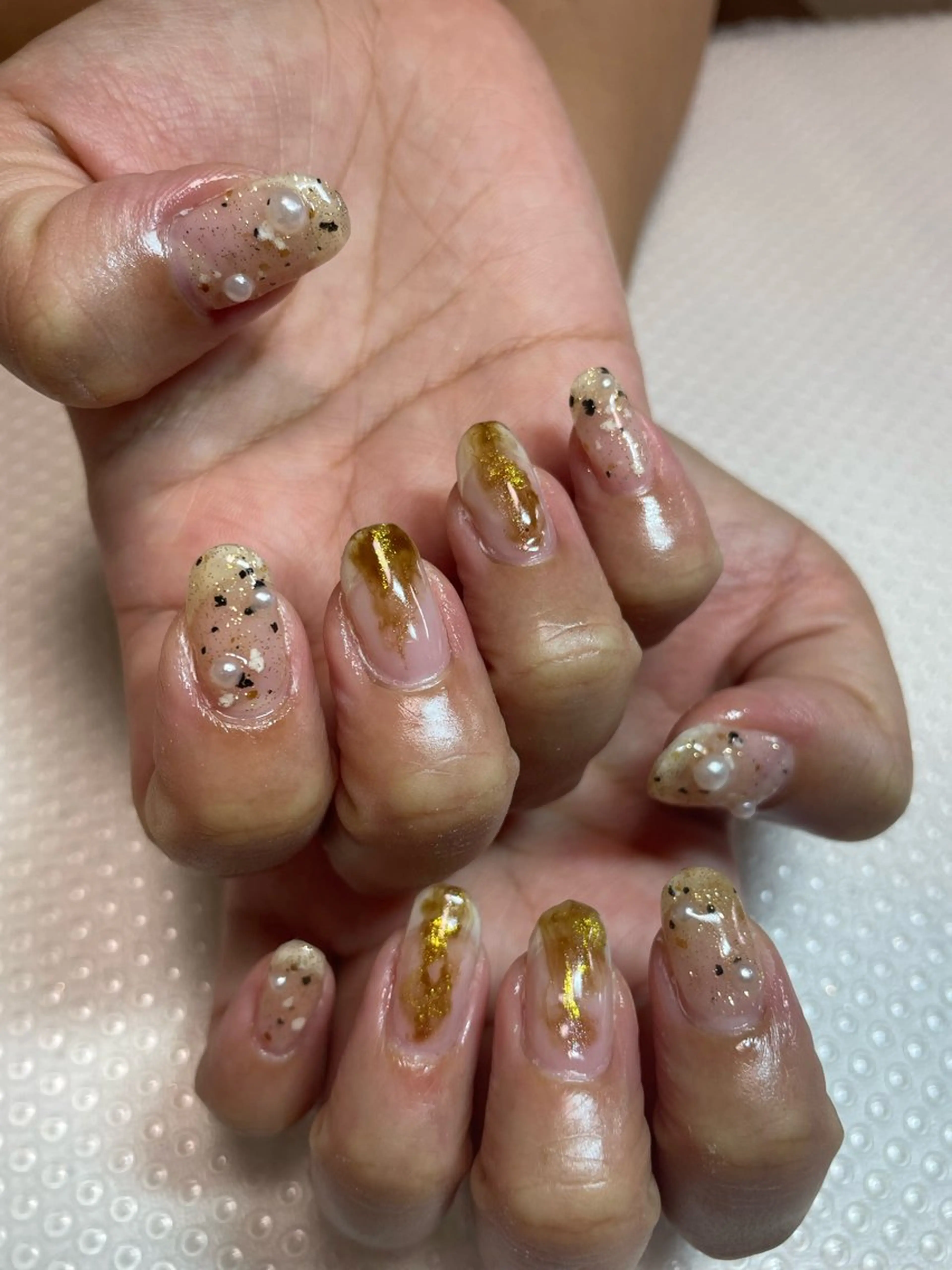 ネイル クリアネイル ニュアンスネイル ハンドネイル 眉とネイルのお店 Leaf🌿津田沼の眉毛・アイブロウイメージ