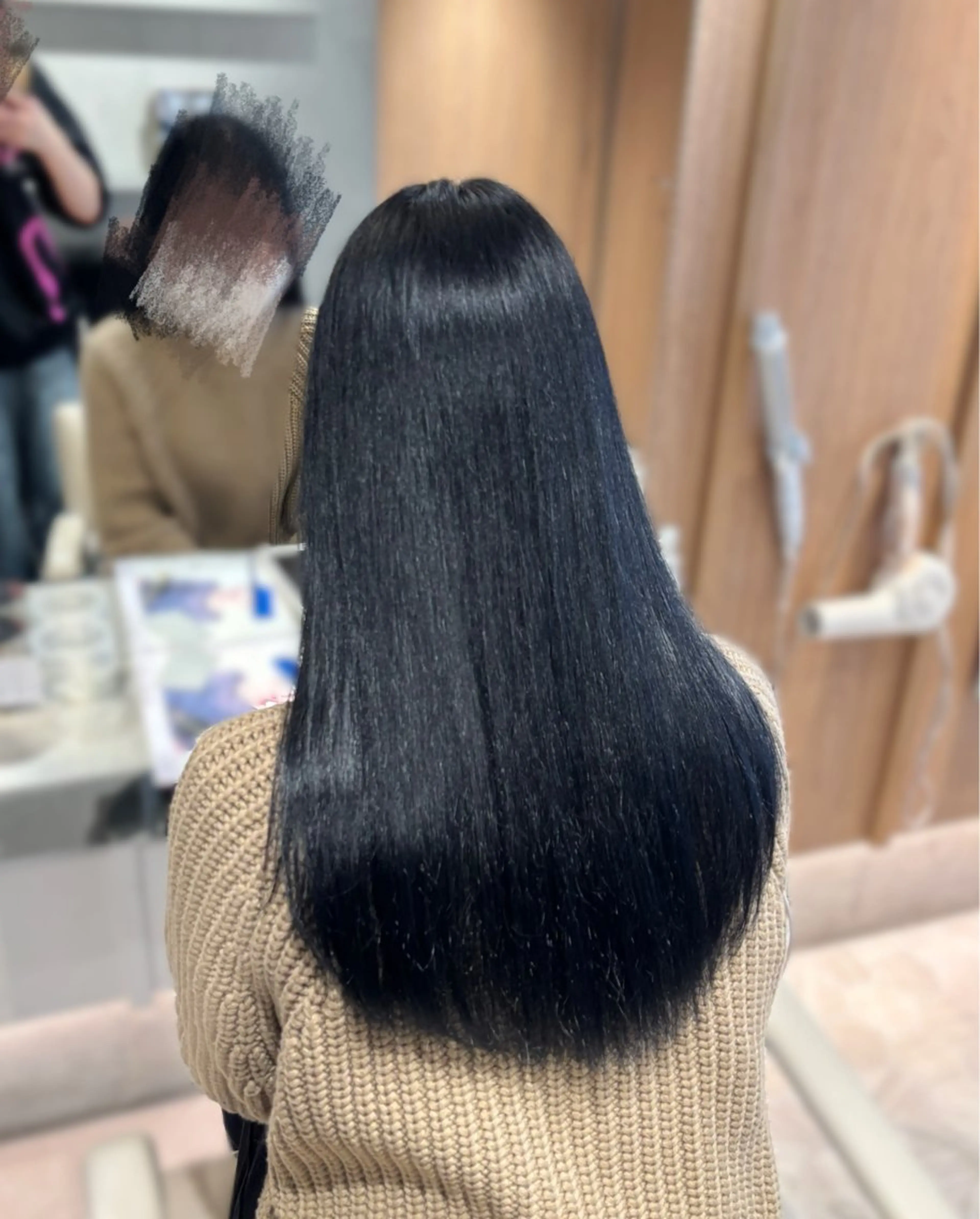 カラー ヘアカラー トリートメント ハイトーン/ レイヤーカットyuiのヘアスタイル