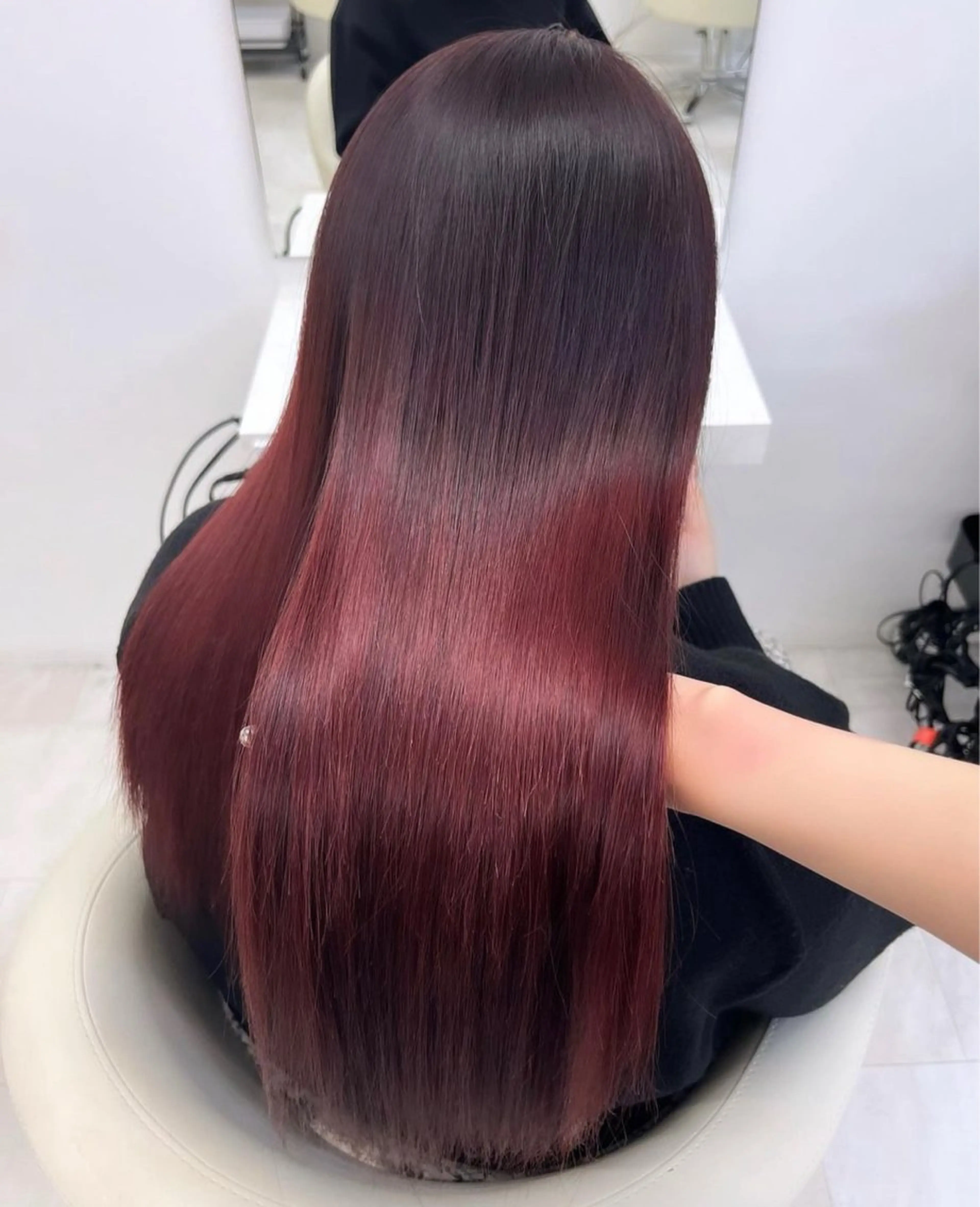 ロング カラー ピンクカラー momo /ニュアンスレイヤーのヘアスタイル