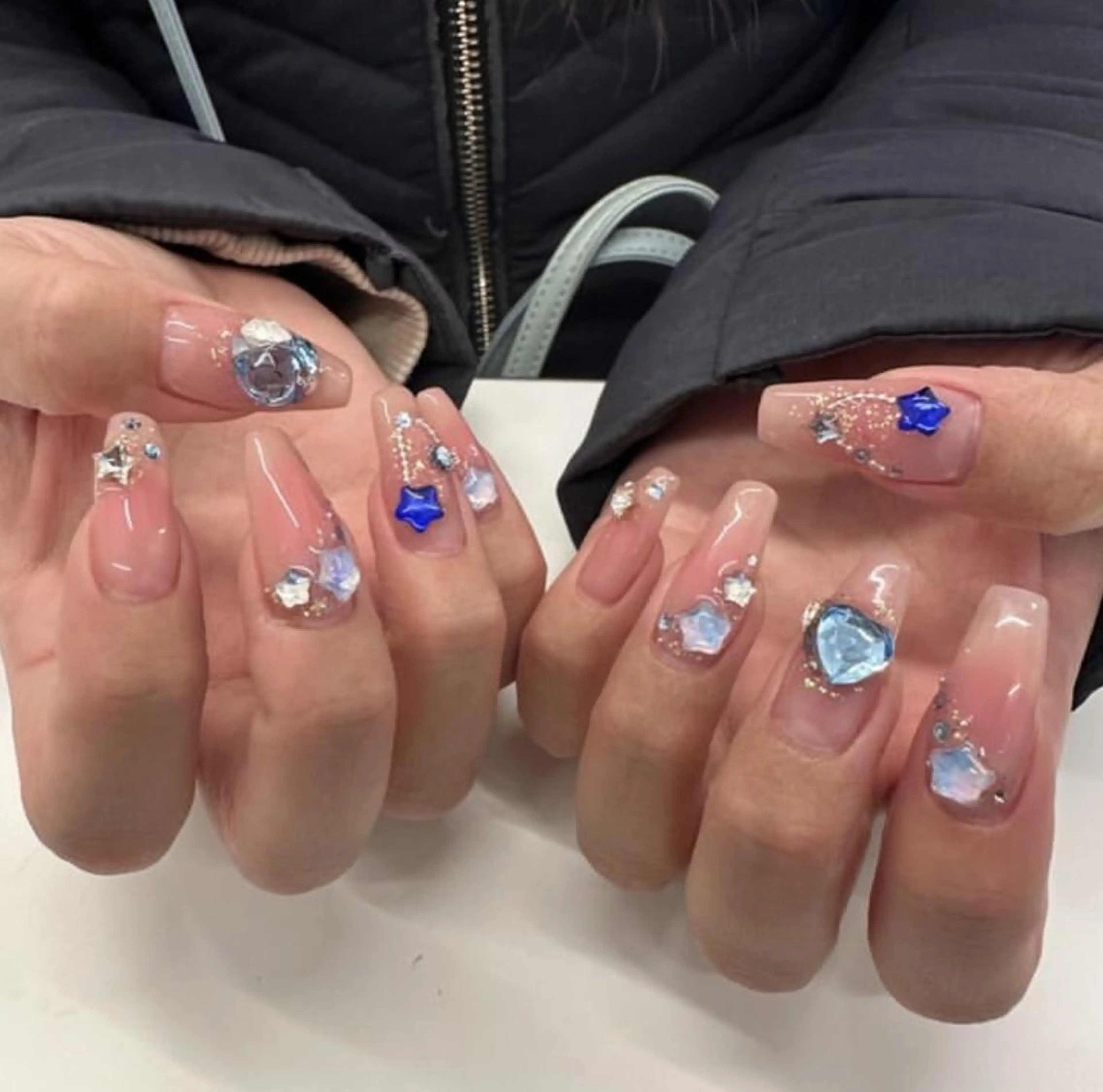 ネイル チークネイル 韓国ネイル ピンク ピンクベージュ 春ネイル 🪽fein.🪽 eye&nail💞のネイルデザイン