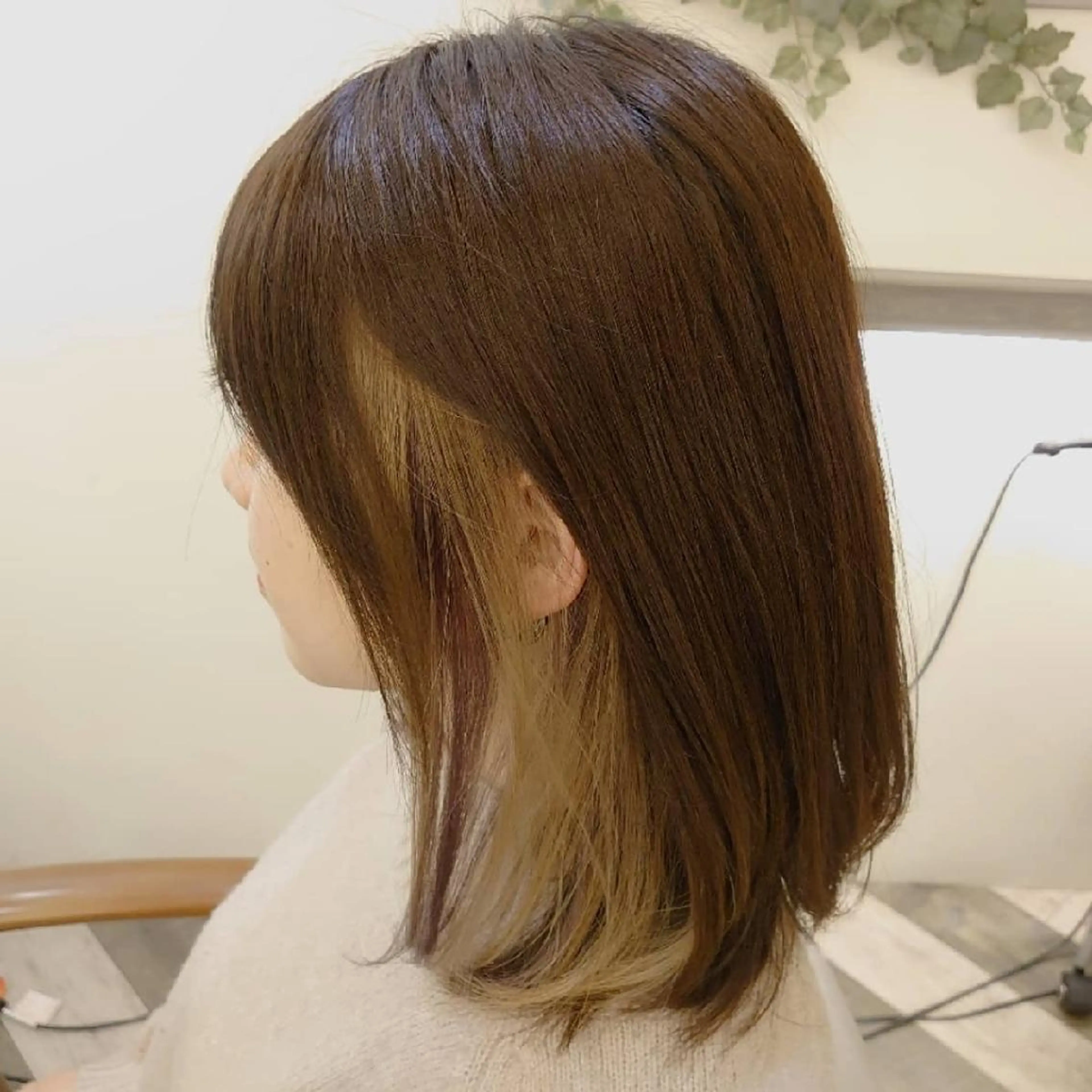 ミディアム パープルカラー ヘアカラー トリートメント 渡辺 康行のヘアスタイル