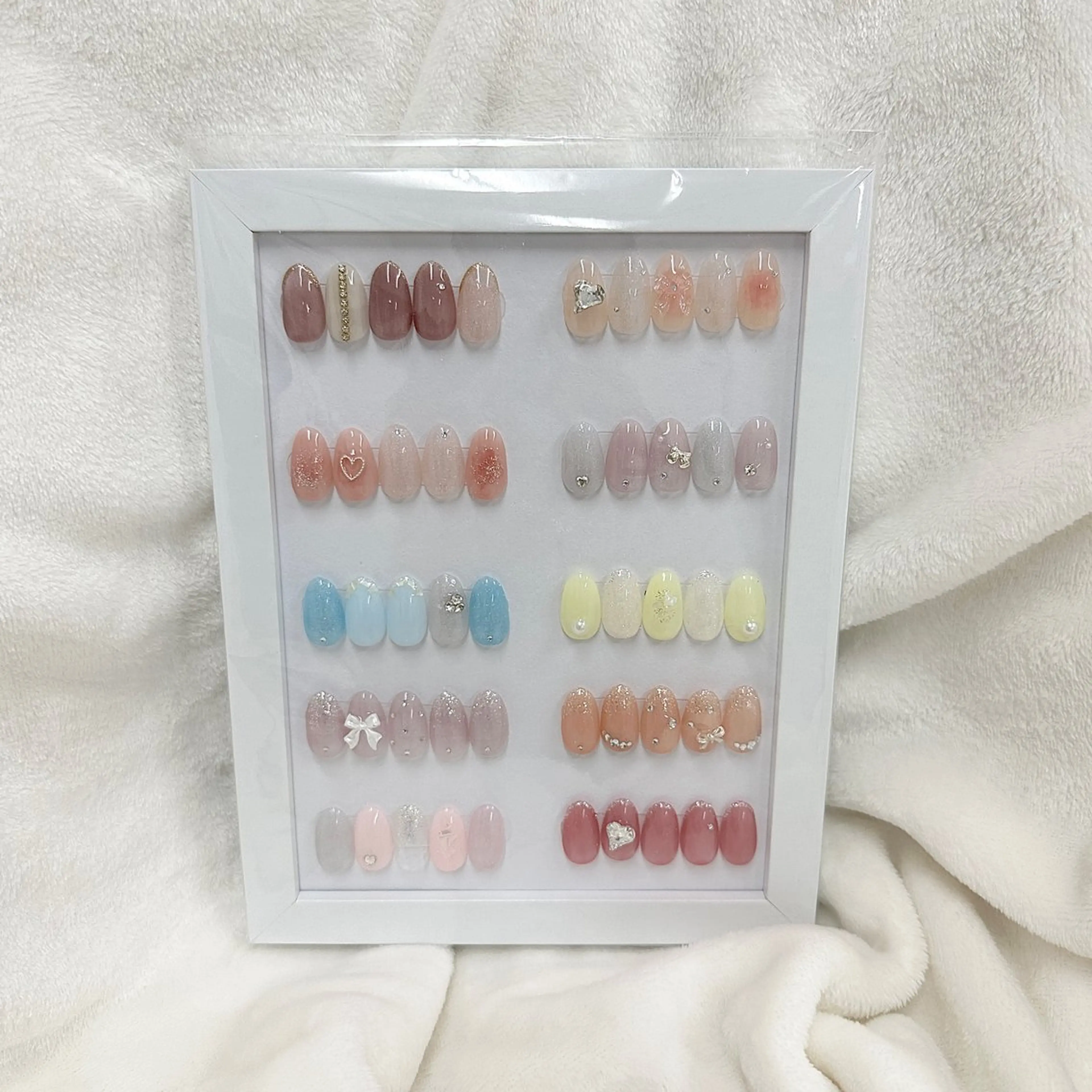 ネイル WHITE NAIL名駅店所属・WHITE NAIL 一ノ瀬のネイルデザイン