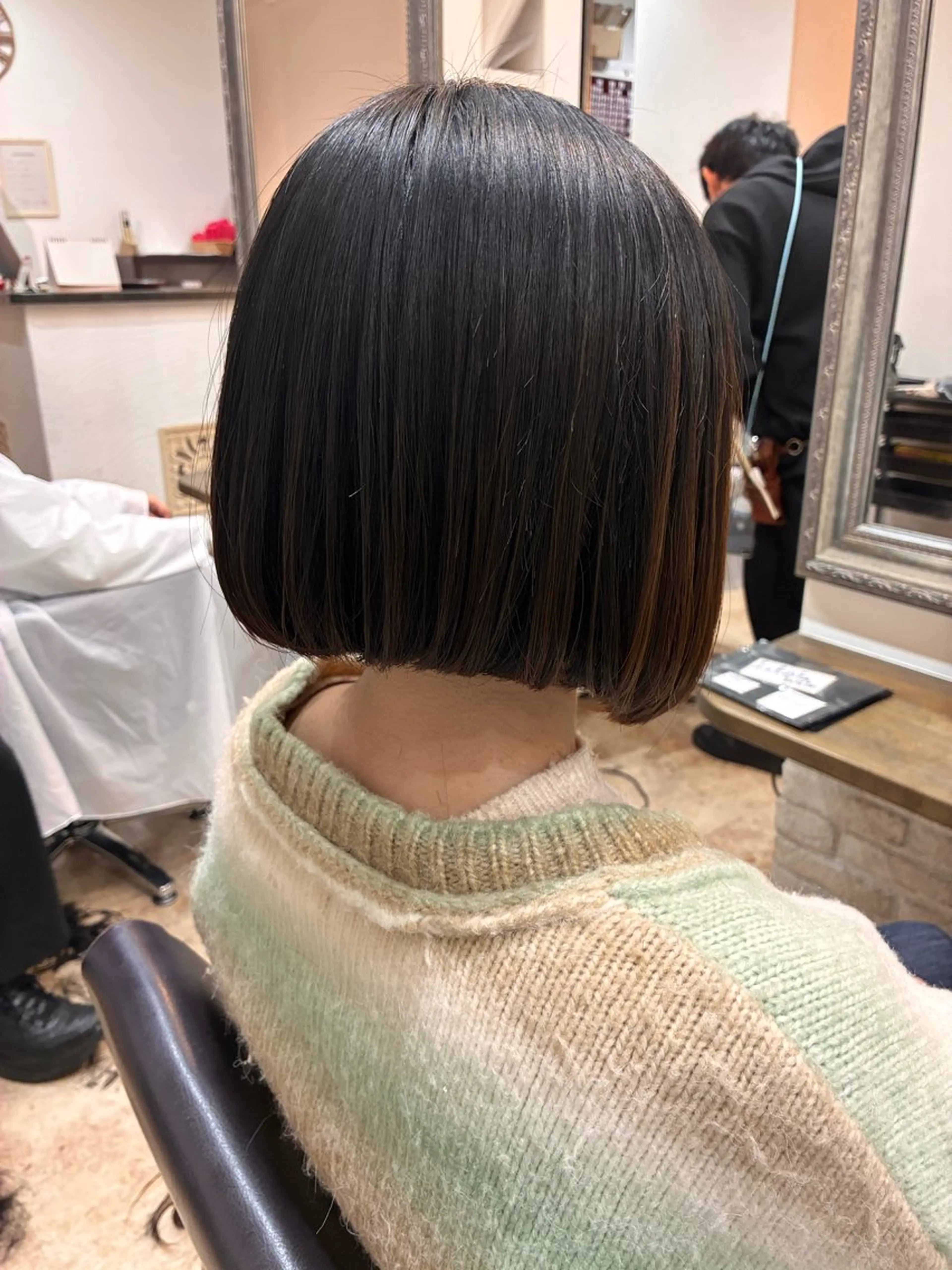 ショート ボブ 渋田 唯のヘアスタイル