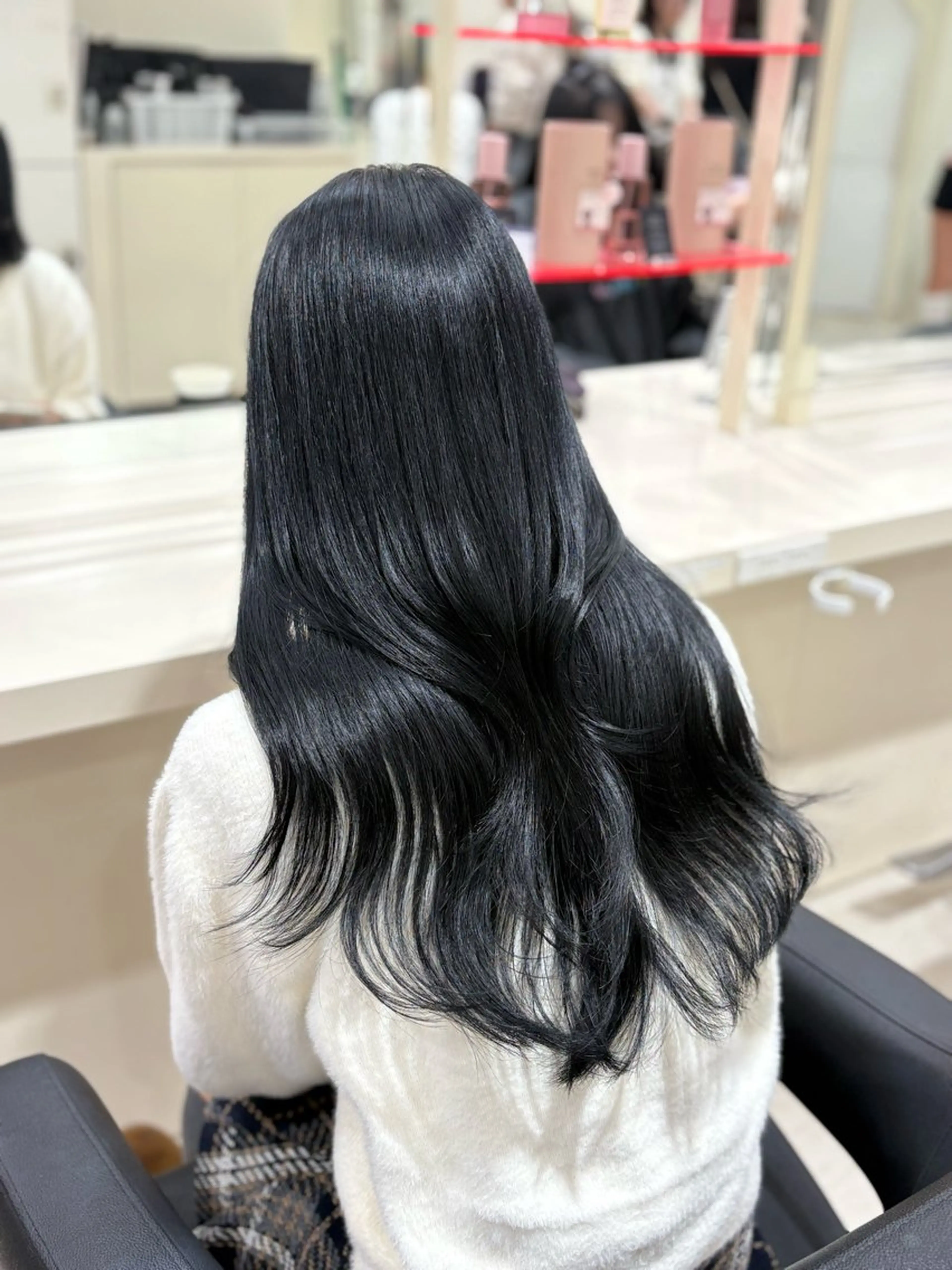 ミディアム カラー ヘアアレンジ ヘアカラー 💟RINNA 艶カラー💟のヘアスタイル