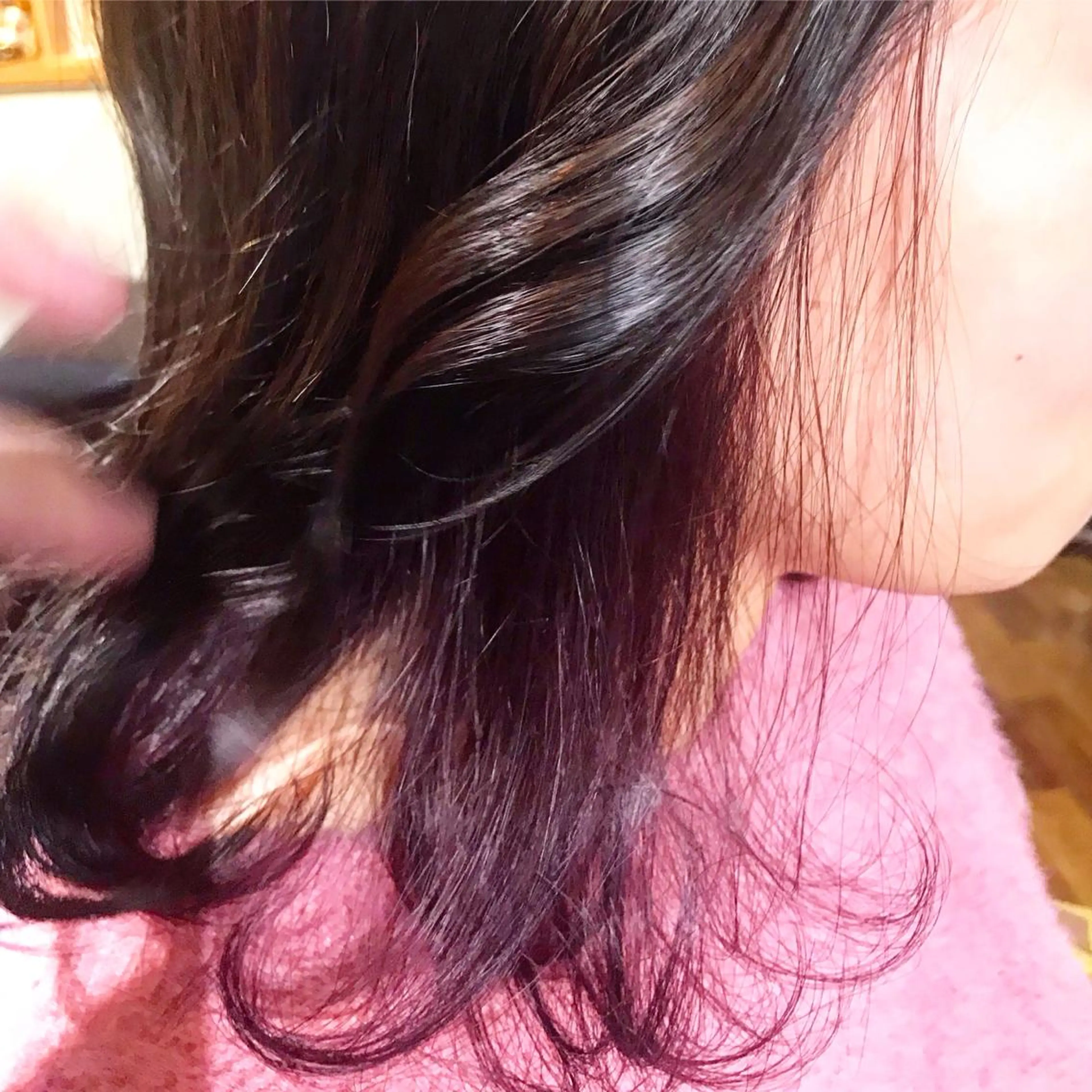 ミディアム カラー イヤリングカラー インナーカラー パープルカラー 大嶋 宏隆のヘアスタイル