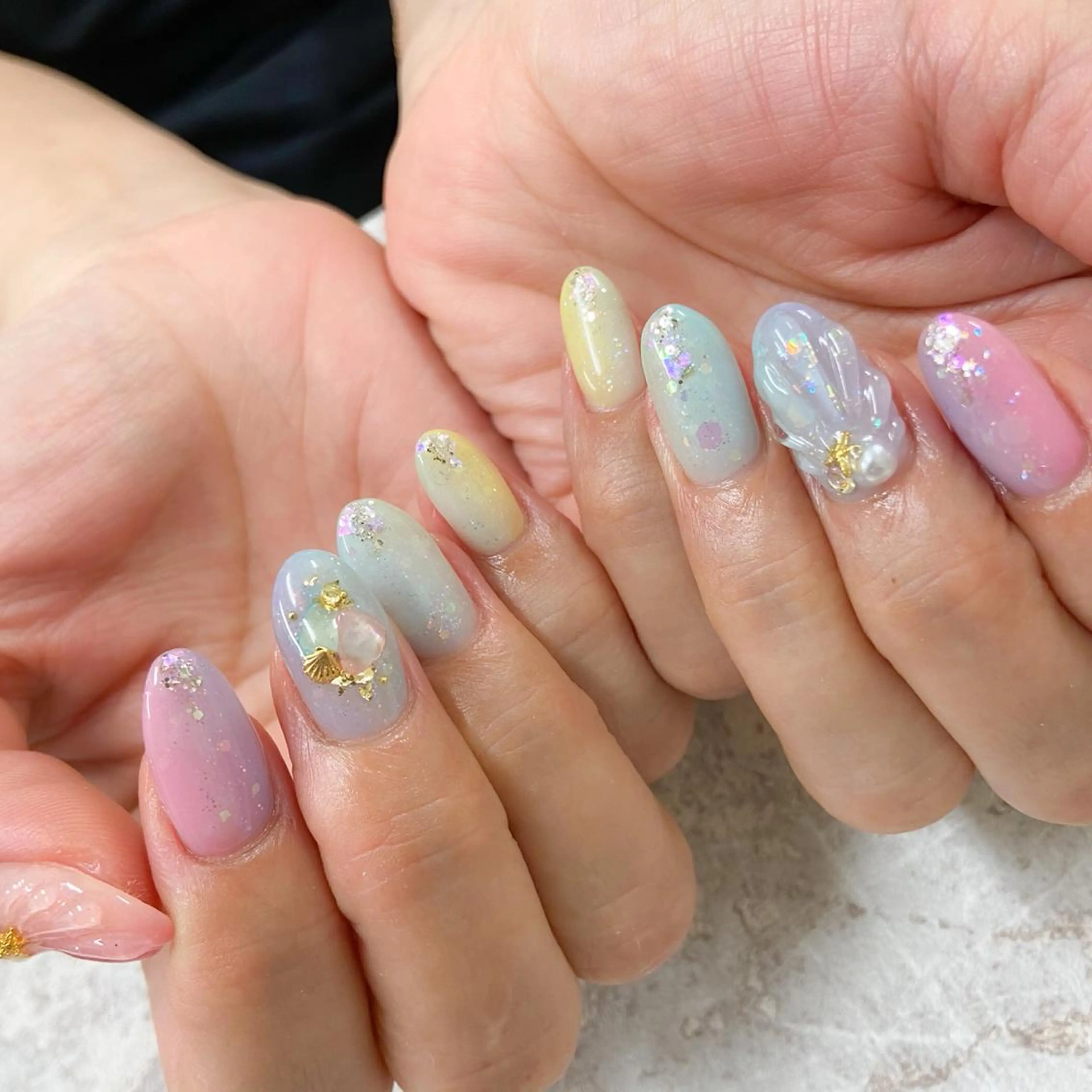 ネイル 黒沢 直子のネイルデザイン