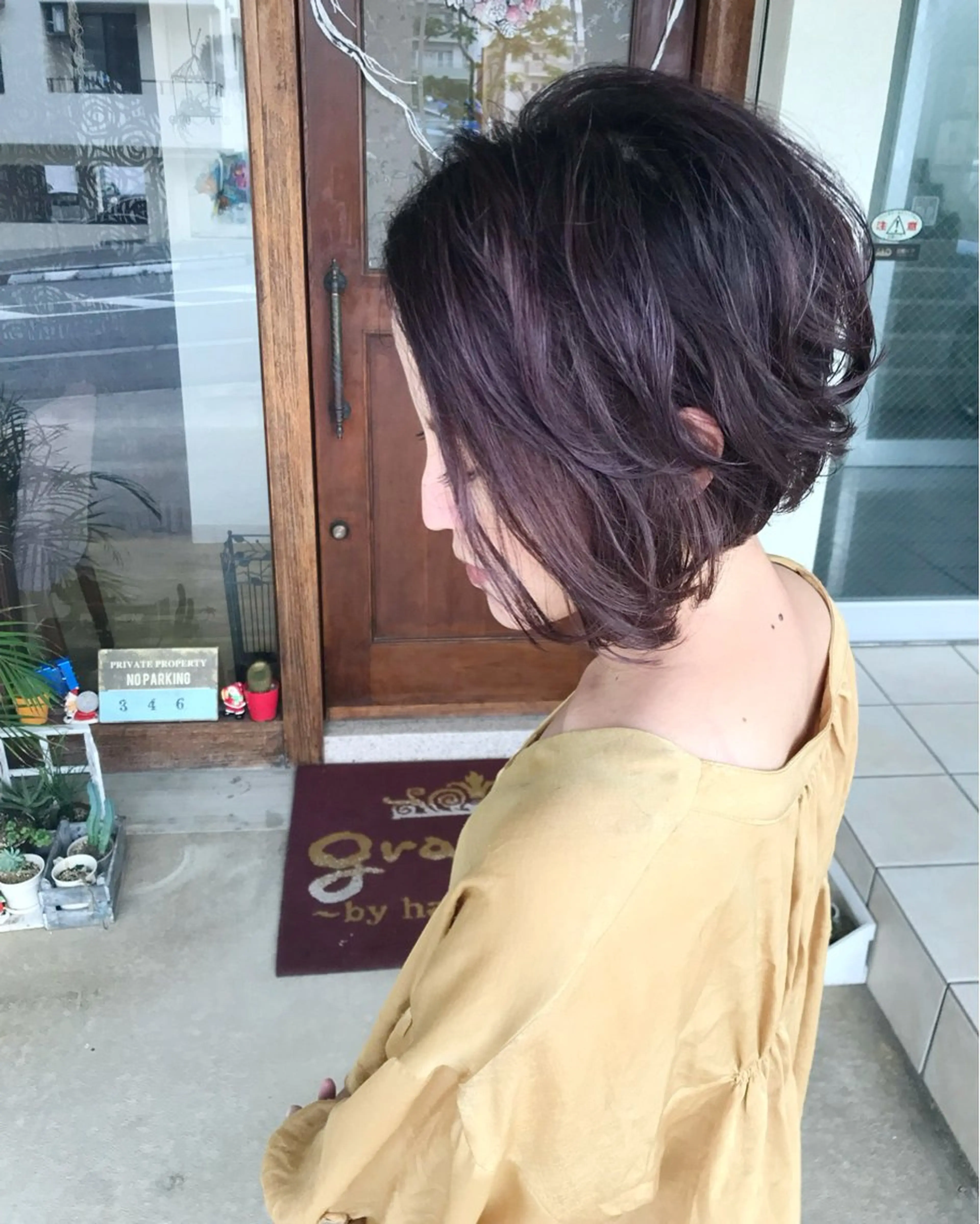 ショート カラー イルミナカラー カット ヘアカラー grand juteのヘアスタイル