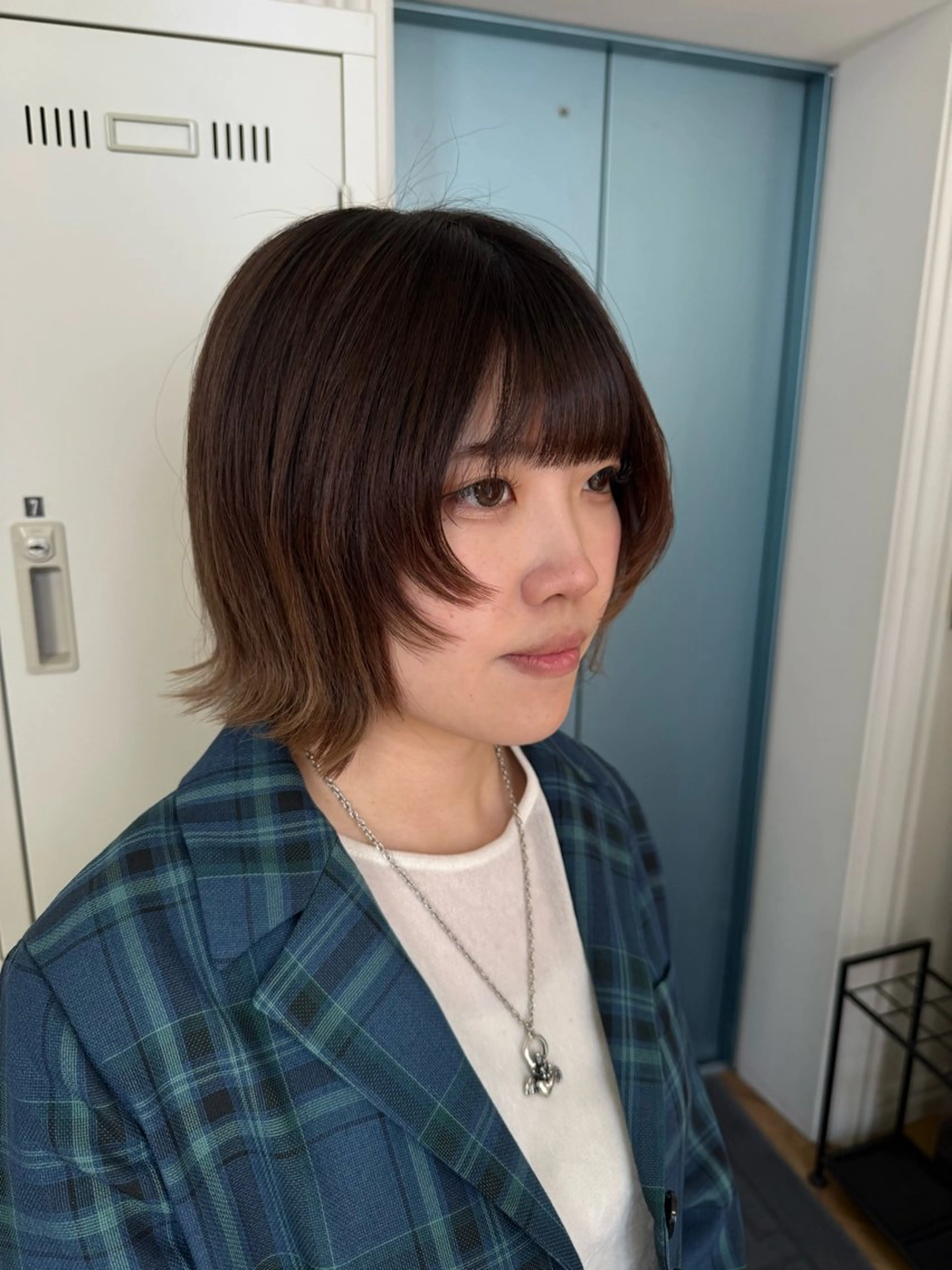 ショート ボブ ウルフカット 溝口 槙里也のヘアスタイル