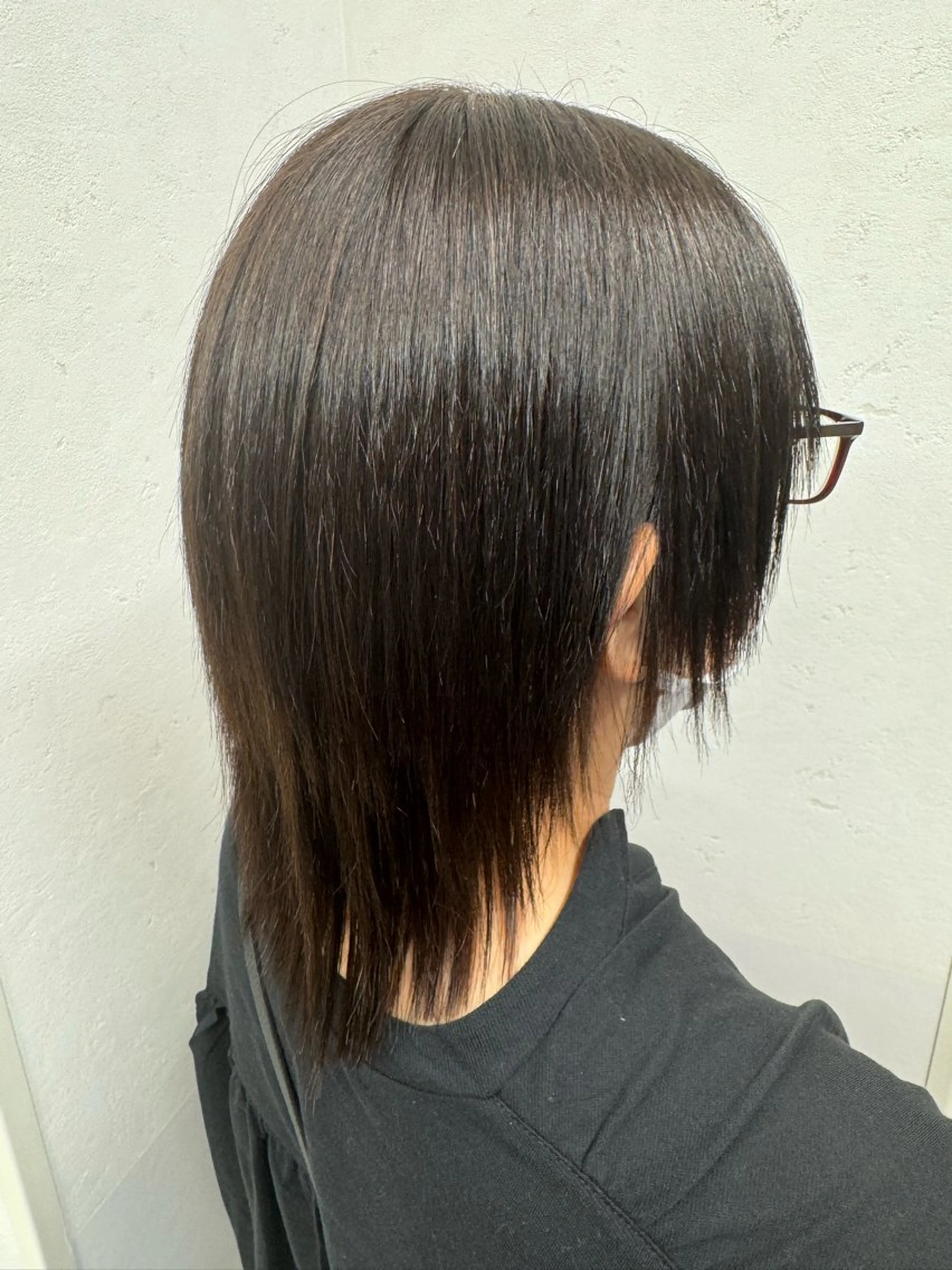 セミロング カット 縮毛矯正 トリートメント 吉田 眞のヘアスタイル