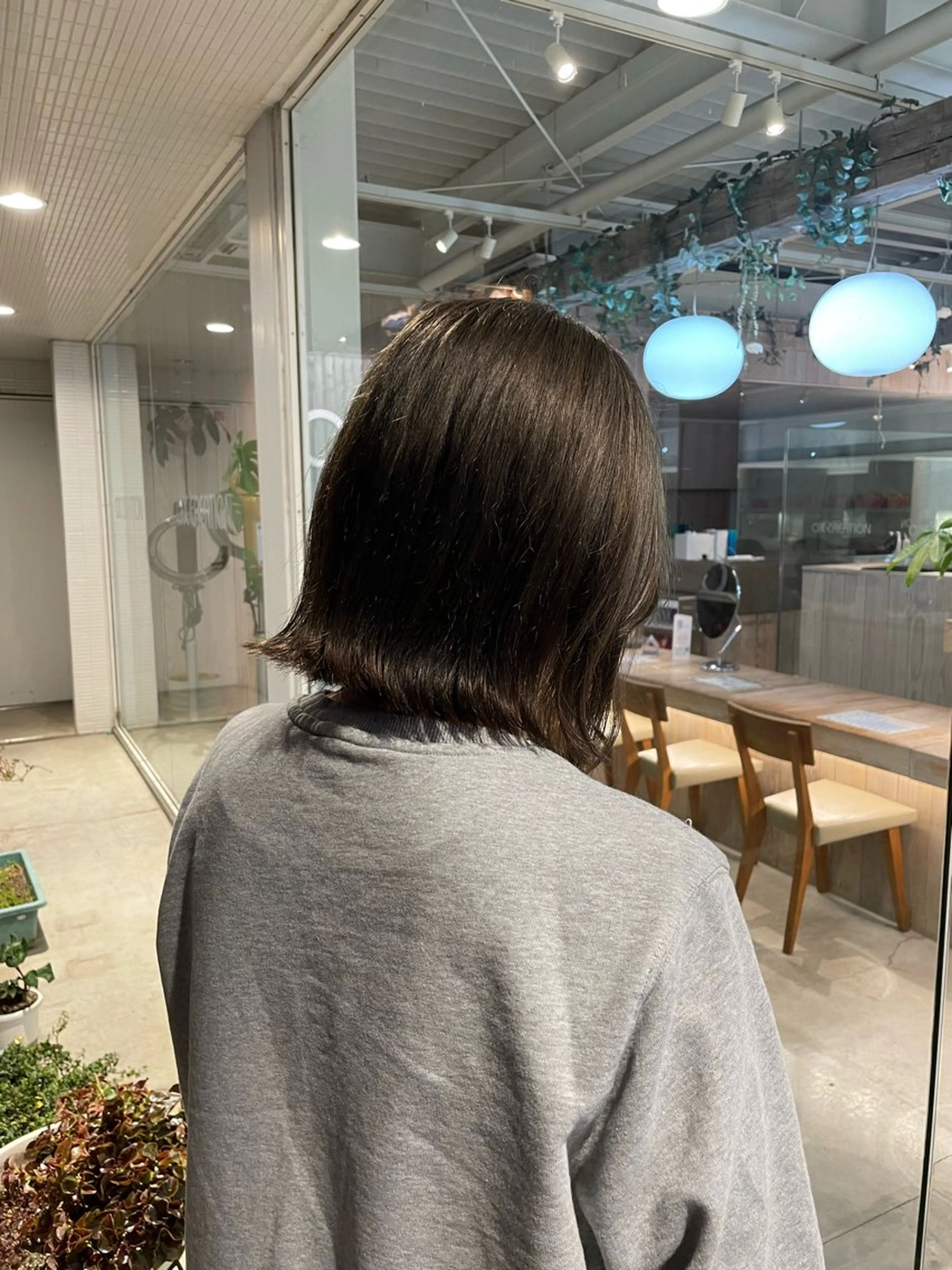 ミディアム カラー カット ヘアカラー レイヤーカット/ マリアのヘアスタイル