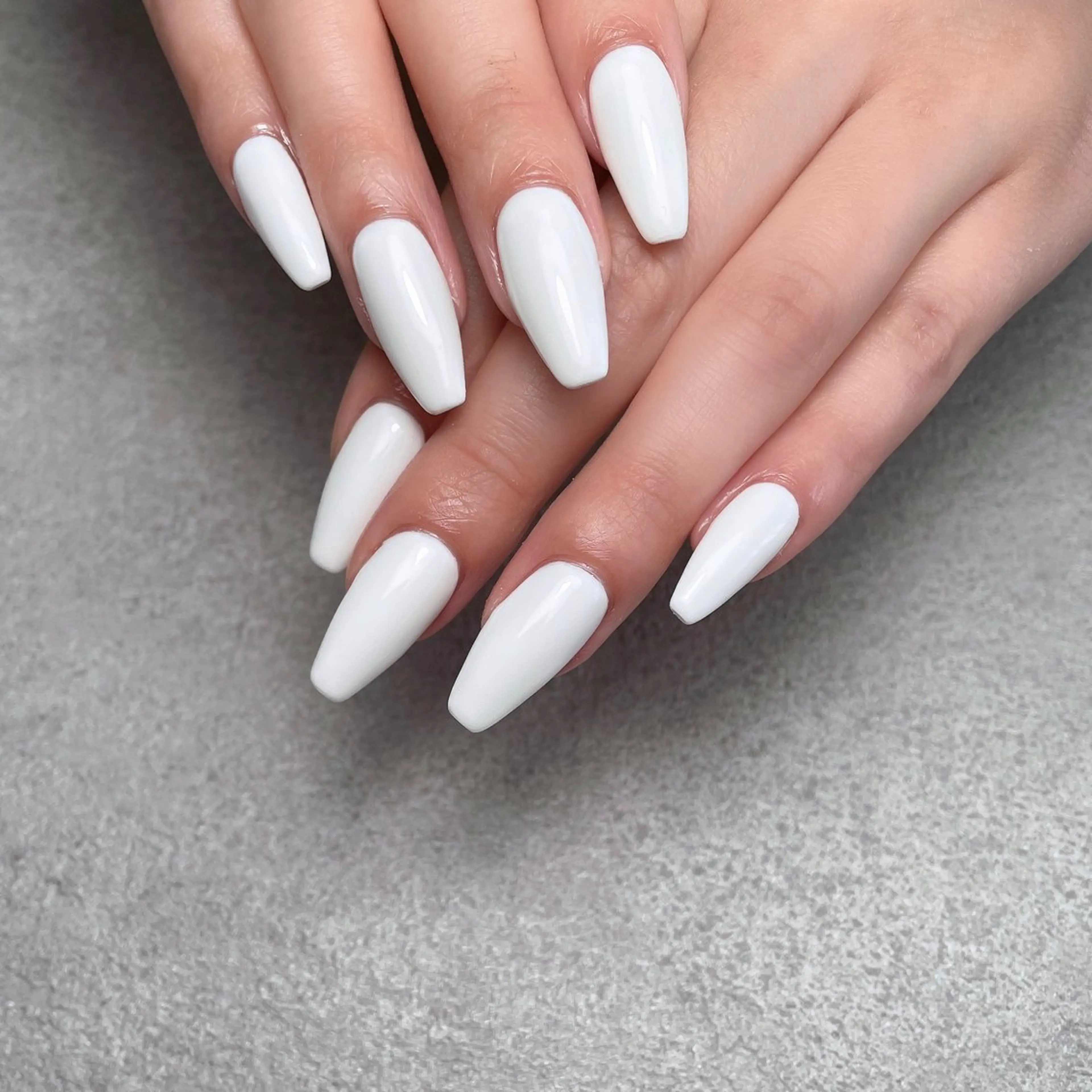 ネイル 長さ出し ワンカラーネイル ホワイト ALL Nail &whiteningのその他イメージ